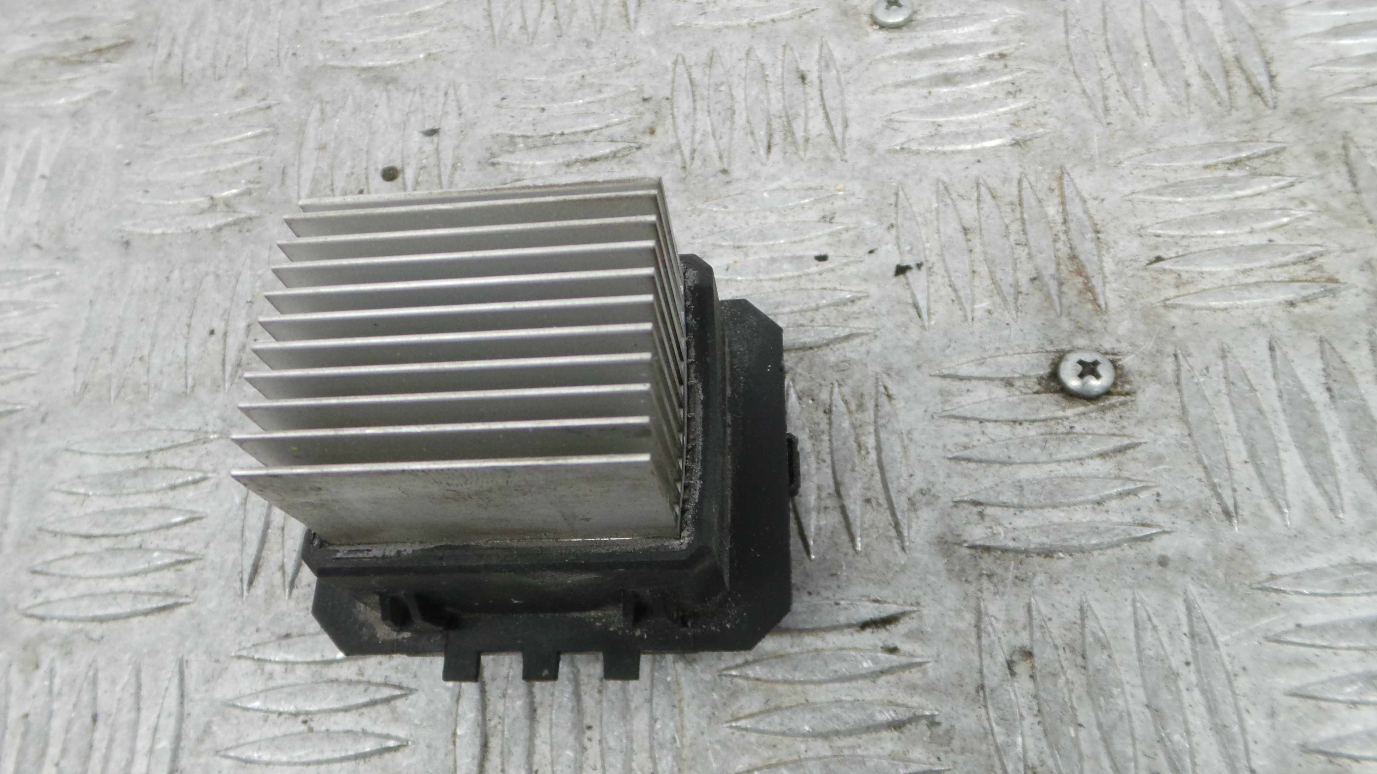 Resistência Ventilador Do Habitáculo VLCL-29PWM11N - RENAULT MEGANE III Hatchback (BZ0/1_, B3_)-38047168 Resistência Ventilador Do Habitáculo VLCL-29PWM11N - RENAULT MEGANE III Hatchback (BZ0/1_, B3_)-38047168