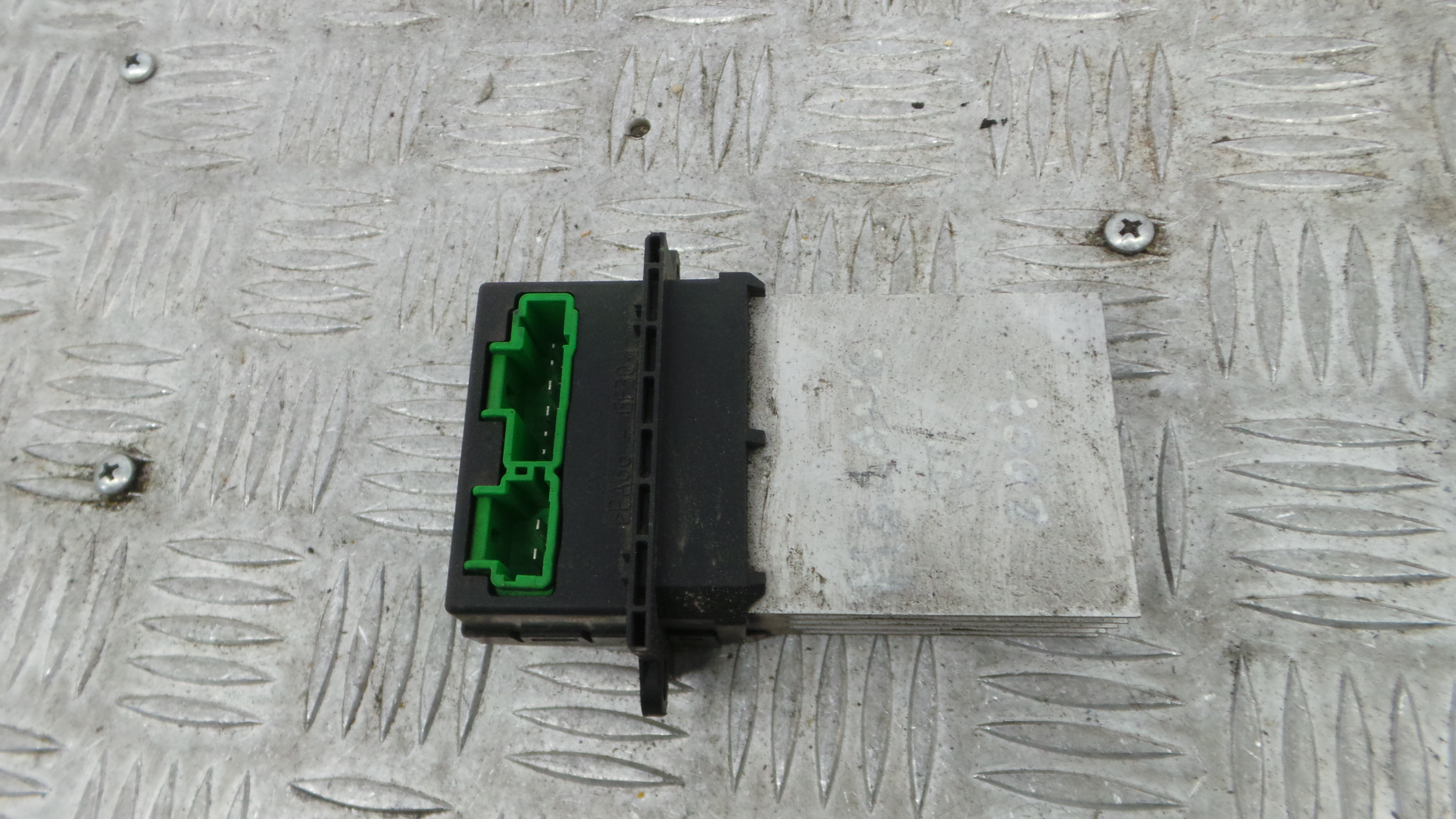 Resistência Ventilador Do Habitáculo F657165WR - RENAULT MEGANE II (BM0/1_, CM0/1_)-38047547 Resistência Ventilador Do Habitáculo F657165WR - RENAULT MEGANE II (BM0/1_, CM0/1_)-38047547