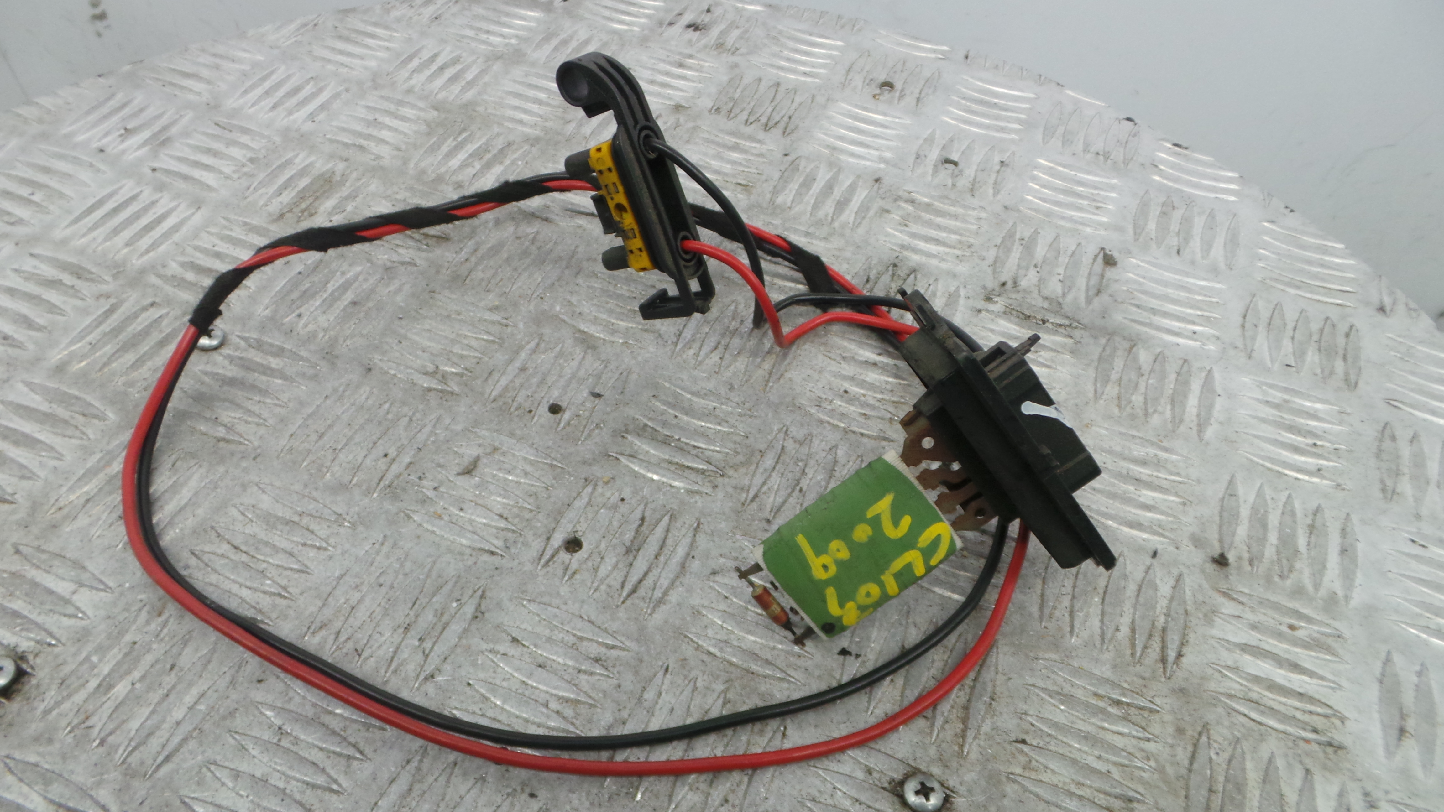 Resistência Ventilador Do Habitáculo 7701209803 - RENAULT CLIO III (BR0/1, CR0/1)-38048245 Resistência Ventilador Do Habitáculo 7701209803 - RENAULT CLIO III (BR0/1, CR0/1)-38048245