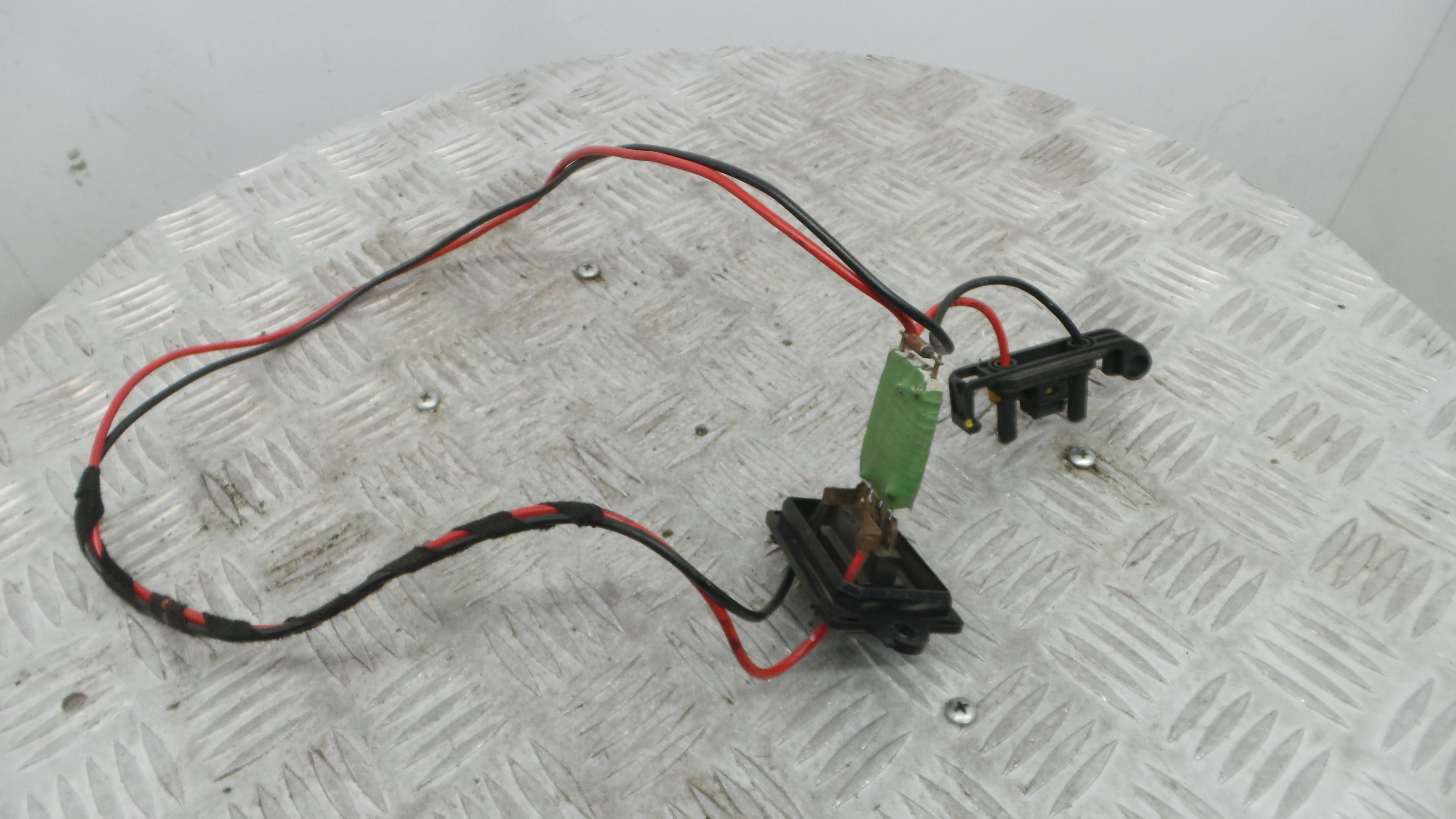 Resistência Ventilador Do Habitáculo 7701209803 - RENAULT CLIO III (BR0/1, CR0/1)-38048310 Resistência Ventilador Do Habitáculo 7701209803 - RENAULT CLIO III (BR0/1, CR0/1)-38048310