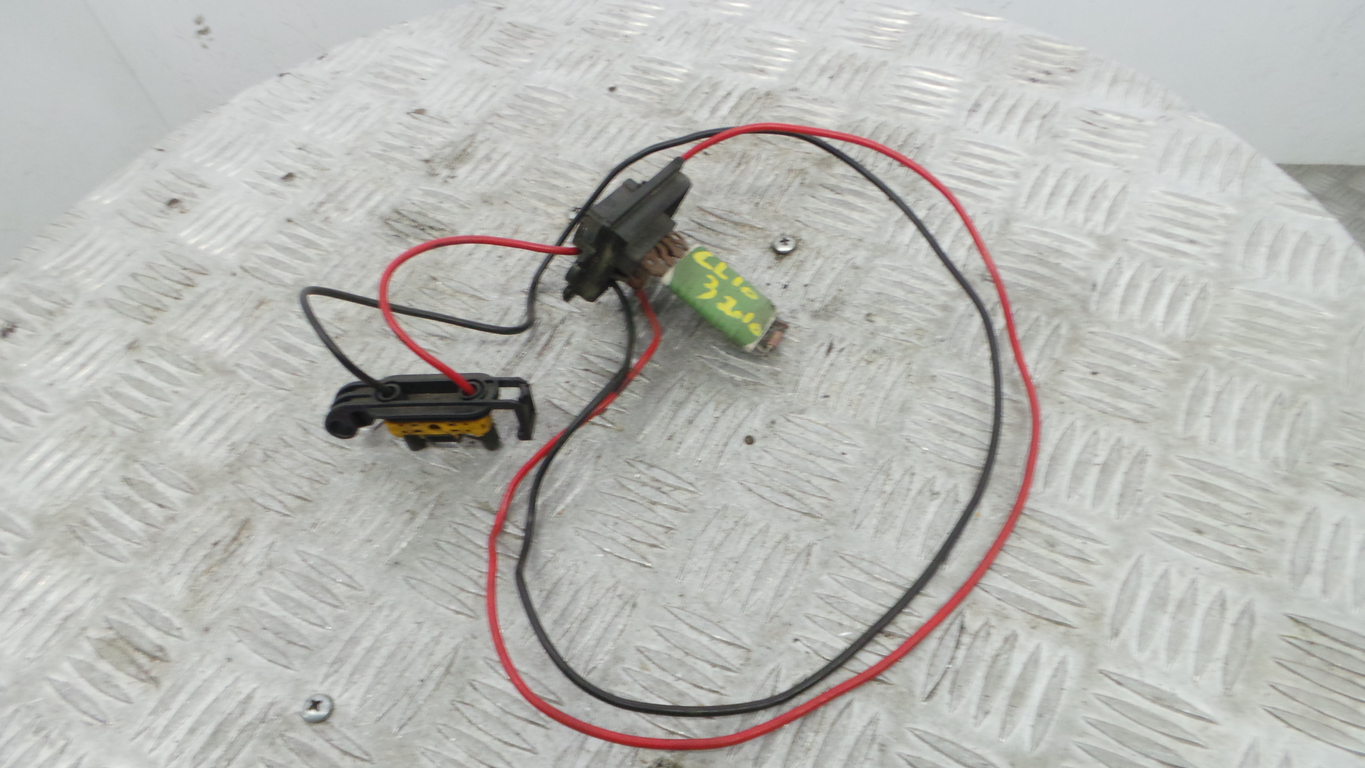 Resistência Ventilador Do Habitáculo 7701209803 - RENAULT CLIO III (BR0/1, CR0/1)-38048363 Resistência Ventilador Do Habitáculo 7701209803 - RENAULT CLIO III (BR0/1, CR0/1)-38048363