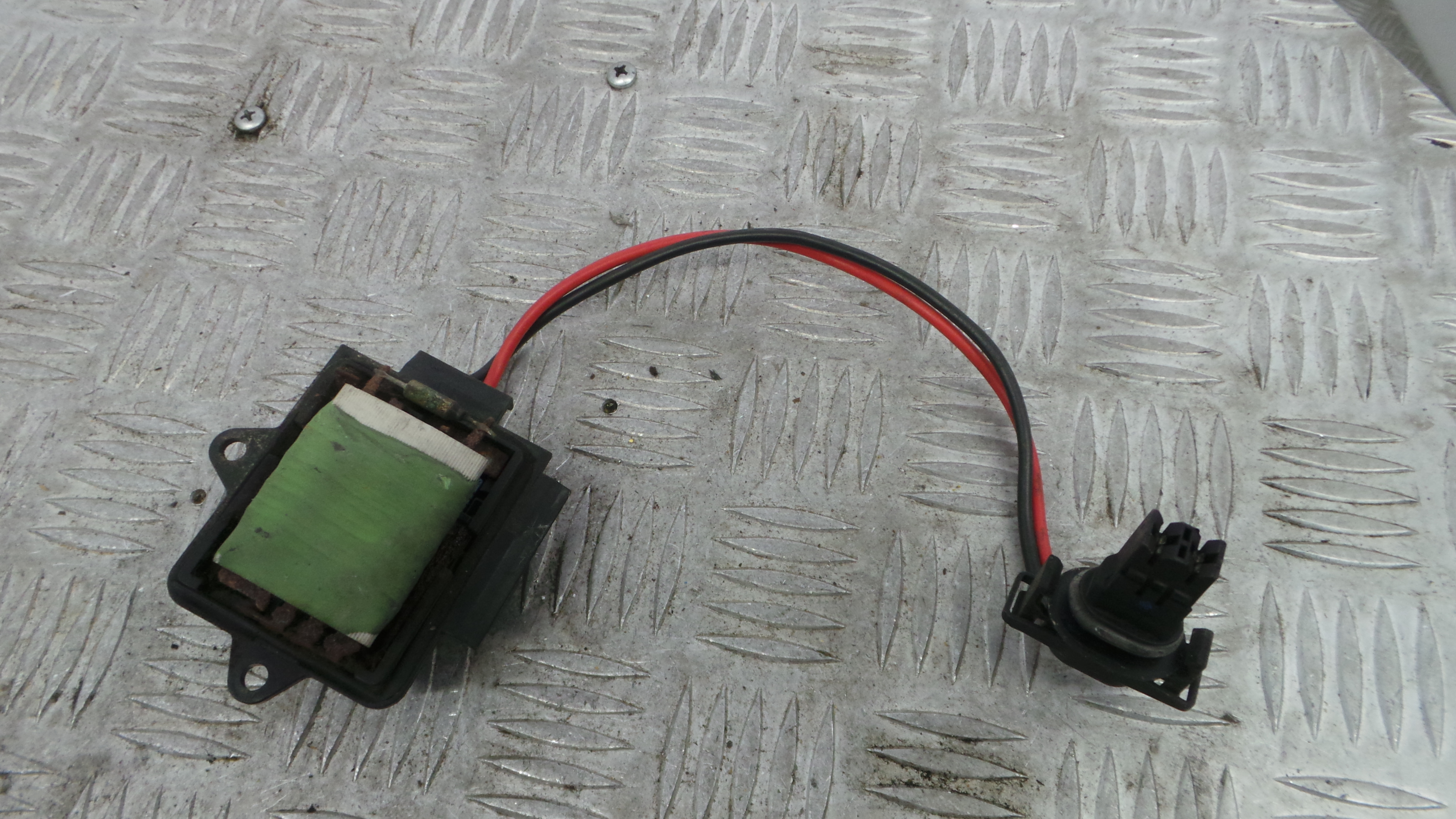 Resistência Ventilador Do Habitáculo 7701046060 - RENAULT MEGANE I (BA0/1_)-38048422 Resistência Ventilador Do Habitáculo 7701046060 - RENAULT MEGANE I (BA0/1_)-38048422