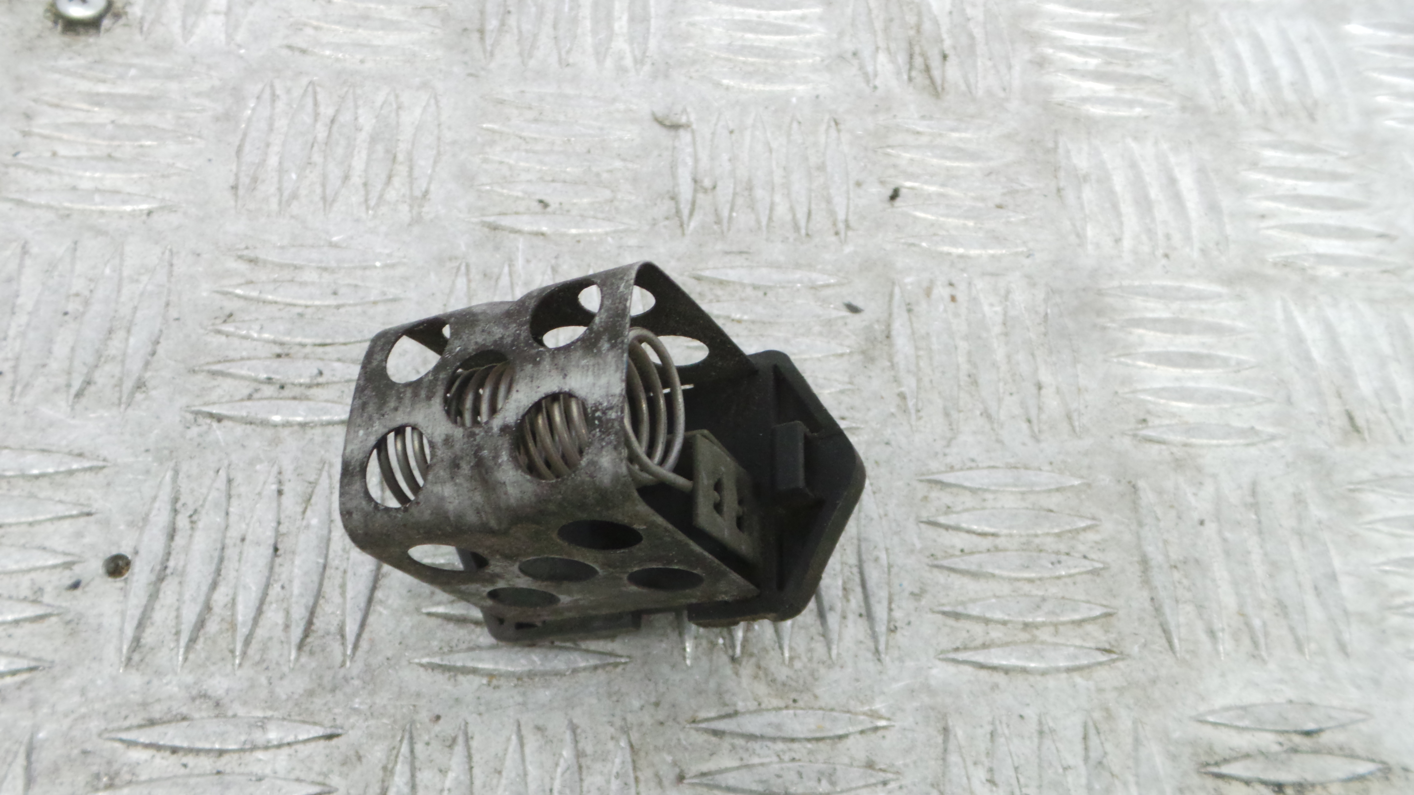 Resistência Ventilador De Radiador 7700432632 - RENAULT MEGANE II (BM0/1_, CM0/1_)-38050122 Resistência Ventilador De Radiador 7700432632 - RENAULT MEGANE II (BM0/1_, CM0/1_)-38050122