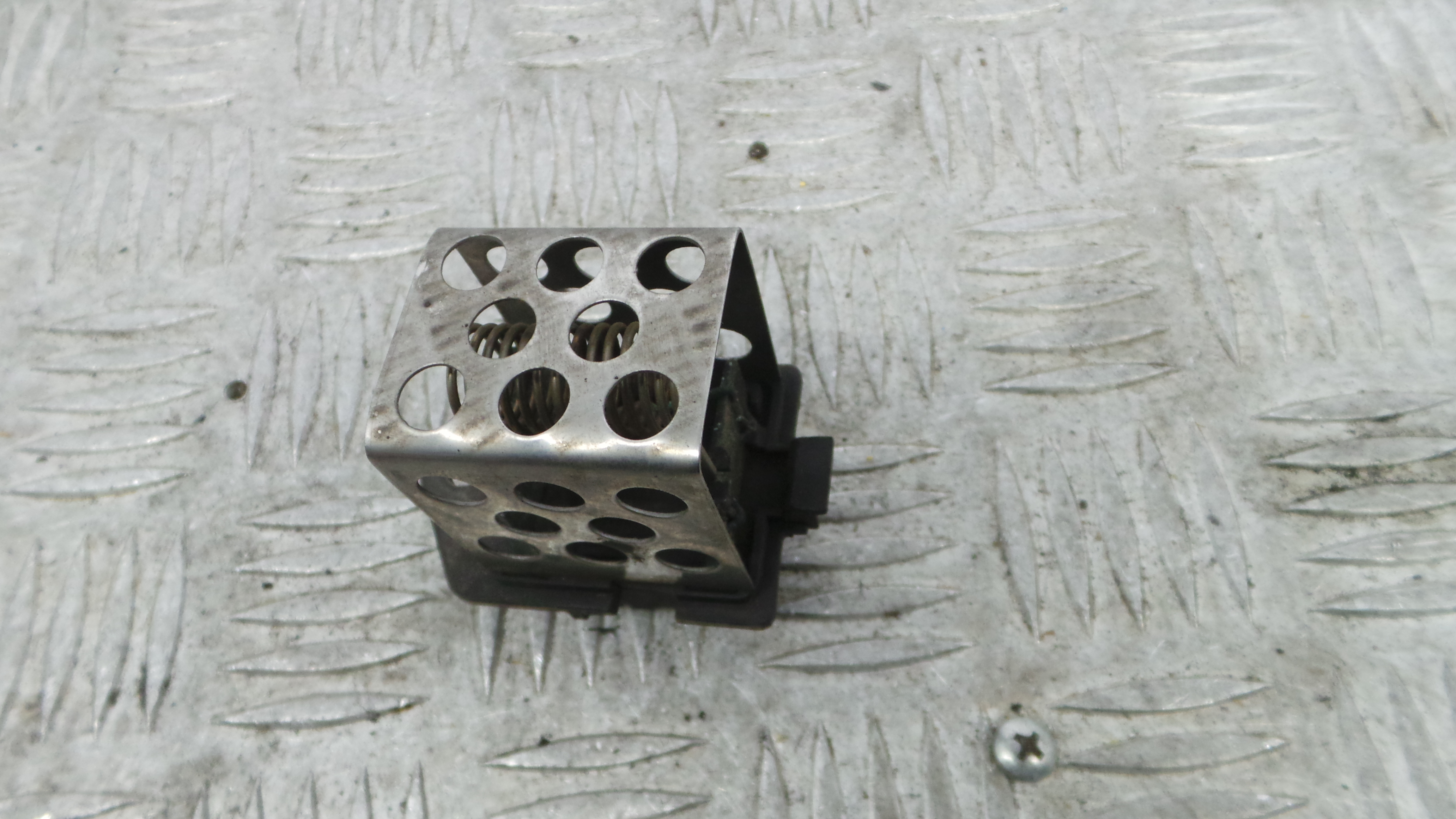 Resistência Ventilador De Radiador 3000100 - RENAULT CLIO III (BR0/1, CR0/1)-38050131 Resistência Ventilador De Radiador 3000100 - RENAULT CLIO III (BR0/1, CR0/1)-38050131