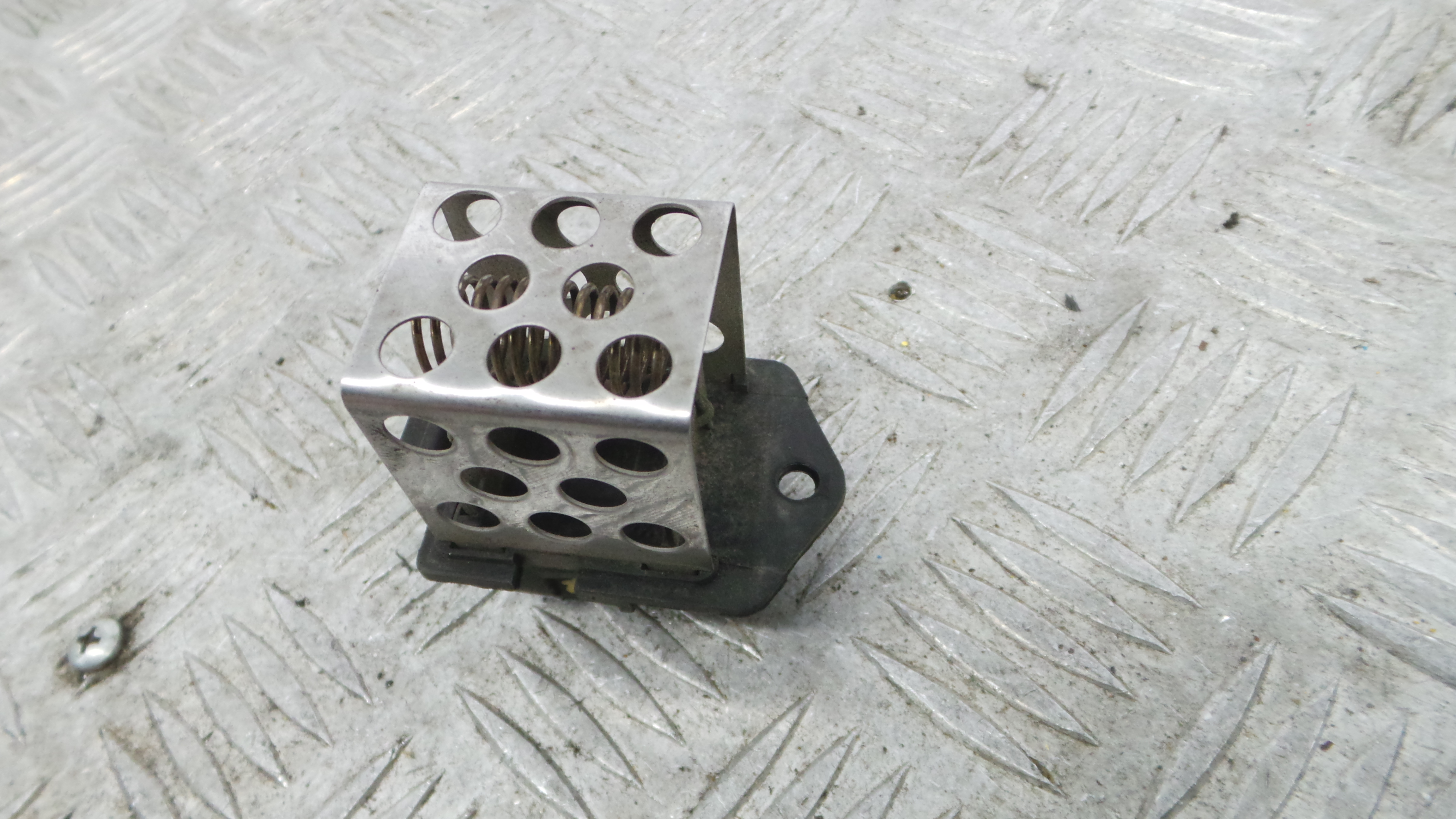 Resistência Ventilador De Radiador 8200045082 - RENAULT CLIO III (BR0/1, CR0/1)-38050149 Resistência Ventilador De Radiador 8200045082 - RENAULT CLIO III (BR0/1, CR0/1)-38050149