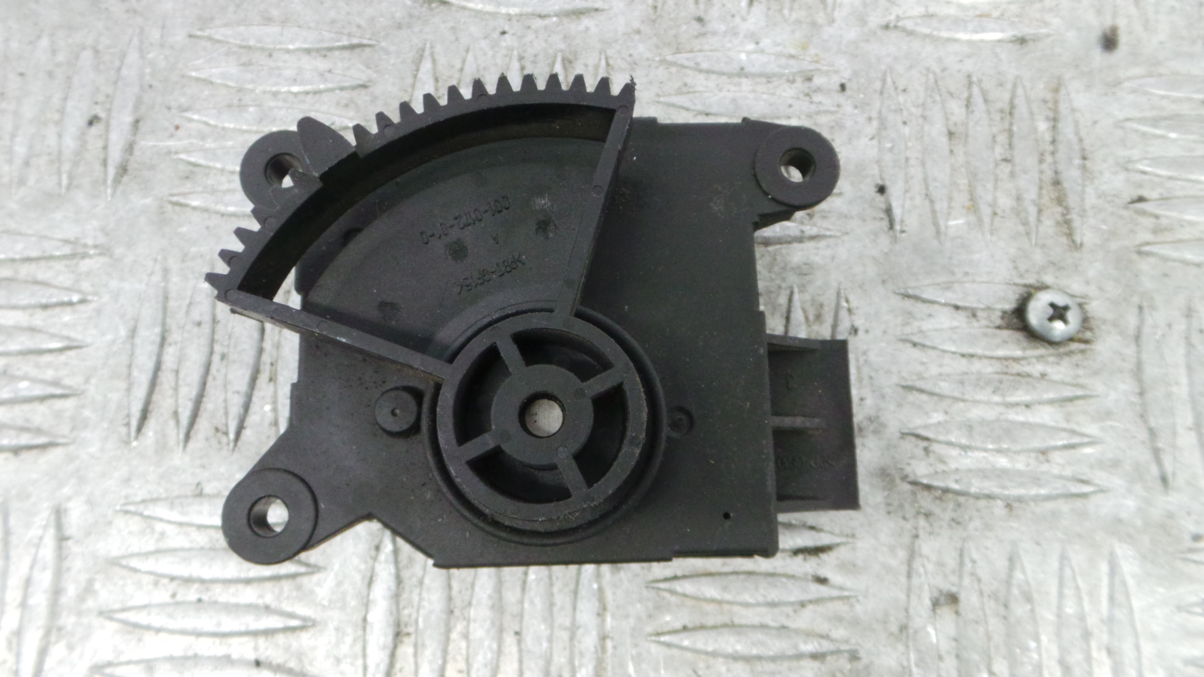 Atuador do Circuito de Ar  N101029T - RENAULT CLIO III (BR0/1, CR0/1)-38050241