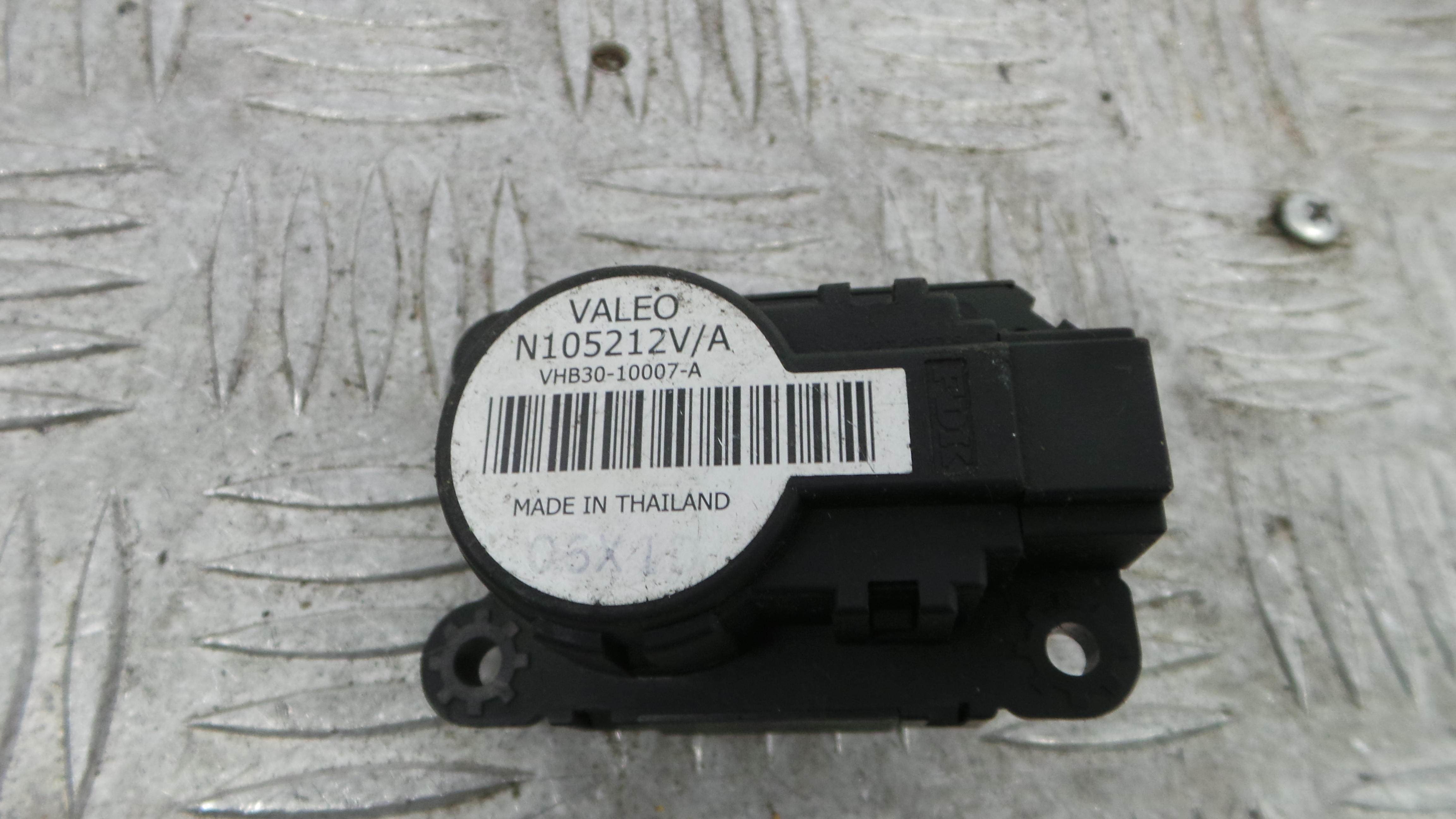 Atuador do Circuito de Ar N105212VA - RENAULT MEGANE III Hatchback (BZ0/1_, B3_)-38050256 Atuador do Circuito de Ar N105212VA - RENAULT MEGANE III Hatchback (BZ0/1_, B3_)-38050256