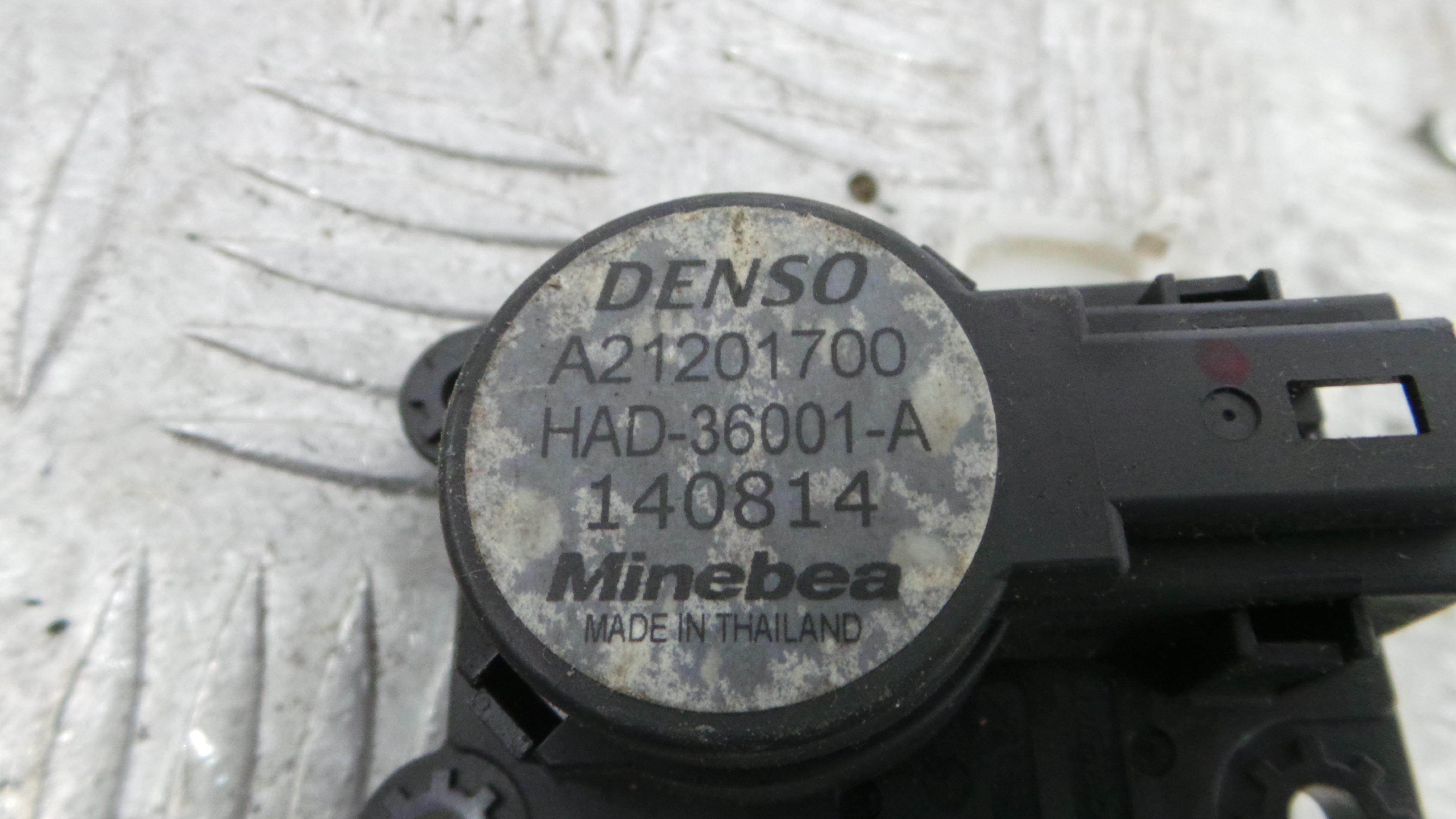 Atuador do Circuito de Ar A21201700 - RENAULT CLIO IV (BH_)-38050295