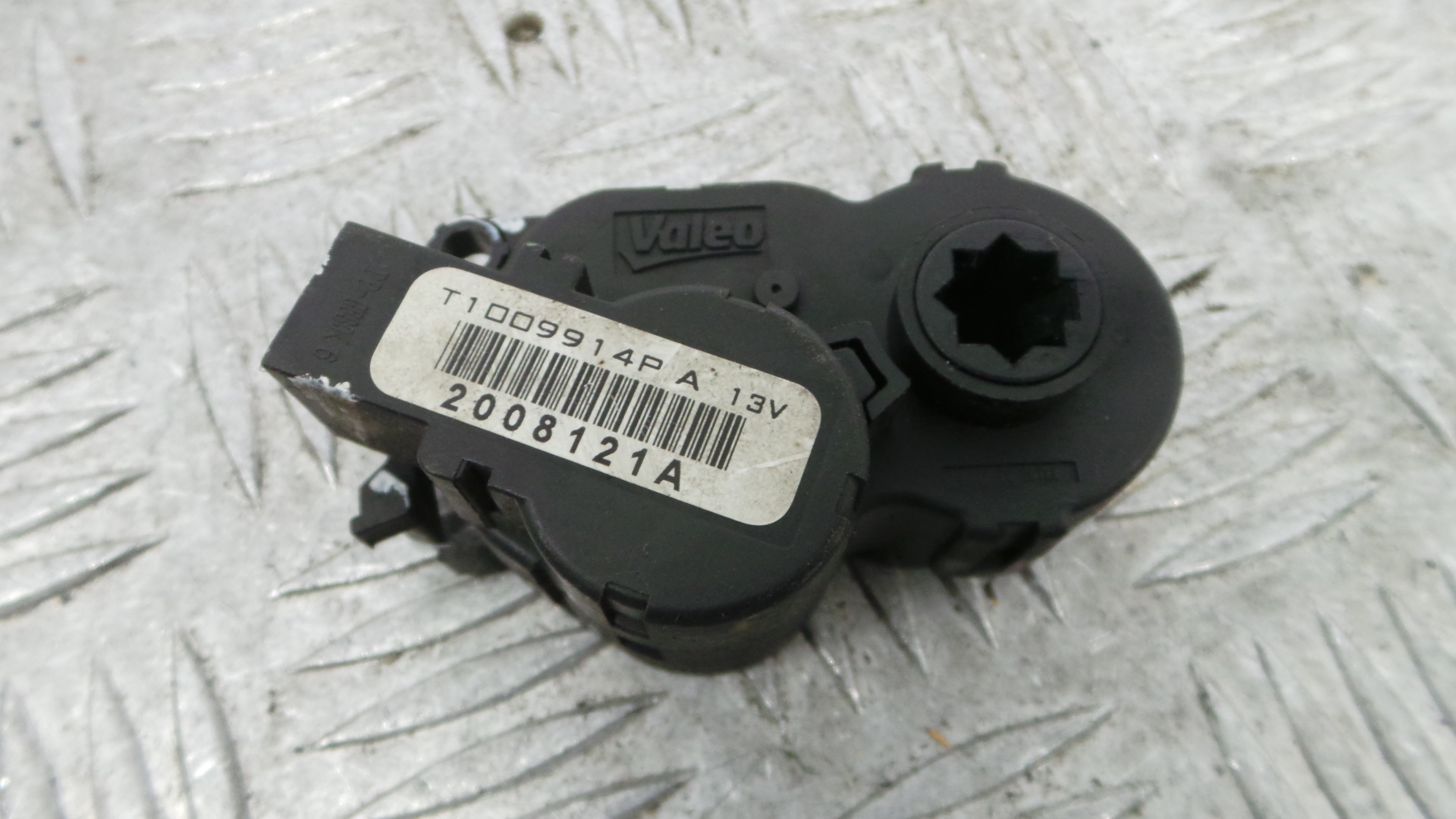 Atuador do Circuito de Ar T1009914PA - RENAULT CLIO IV (BH_)-38050310 Atuador do Circuito de Ar T1009914PA - RENAULT CLIO IV (BH_)-38050310