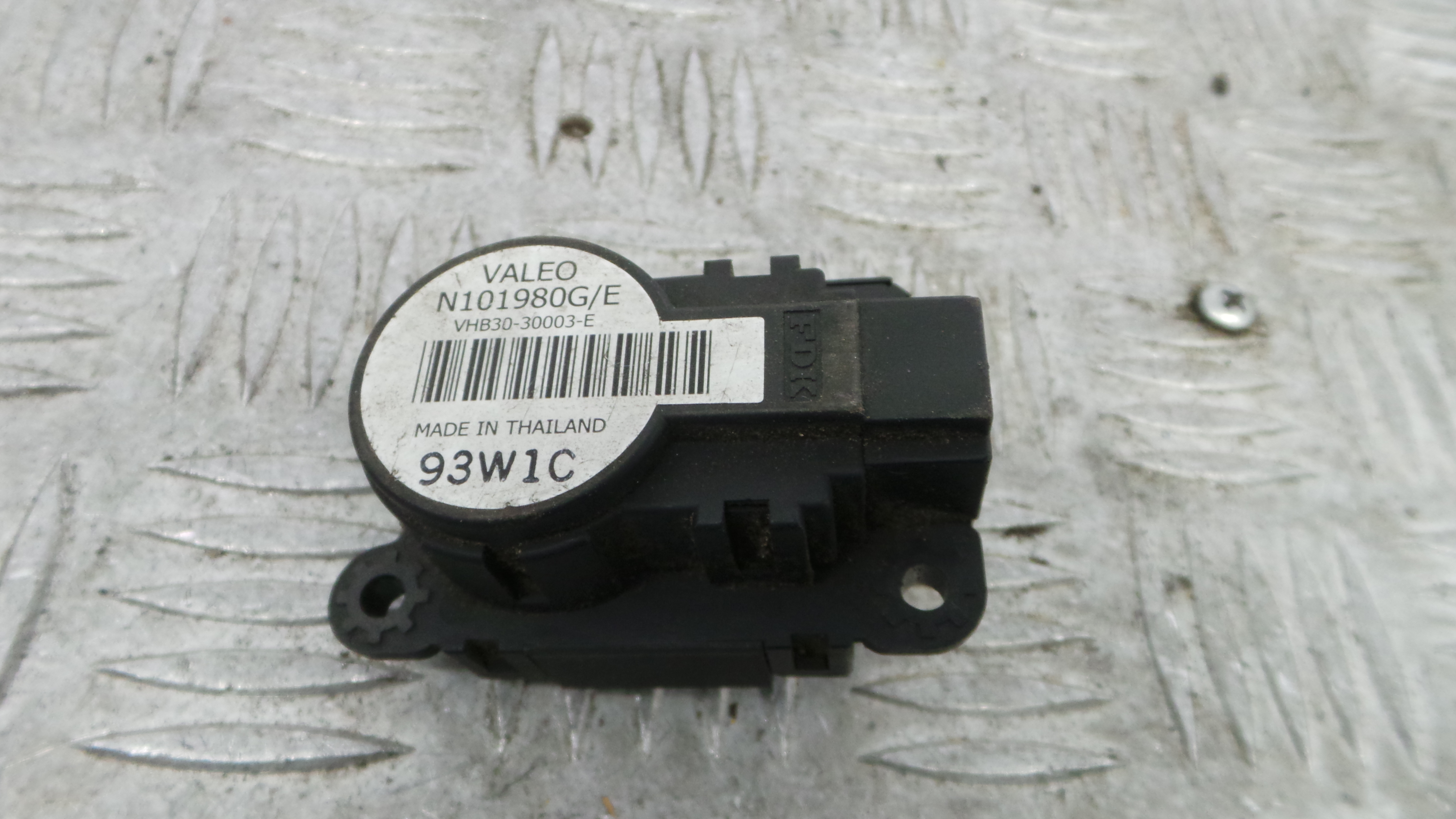 Atuador do Circuito de Ar N101980GE - RENAULT MEGANE III Hatchback (BZ0/1_, B3_)-38050319 Atuador do Circuito de Ar N101980GE - RENAULT MEGANE III Hatchback (BZ0/1_, B3_)-38050319