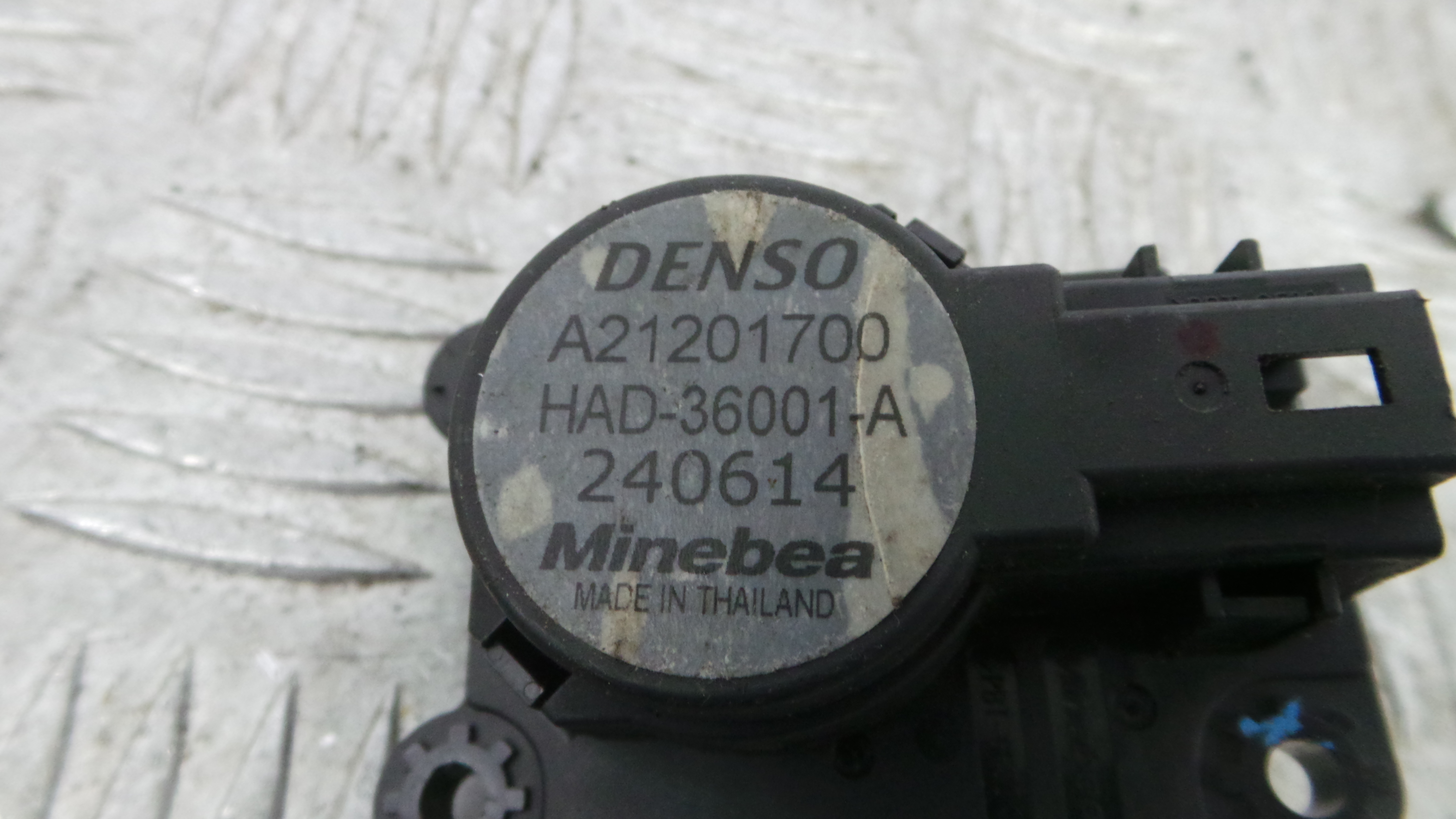 Atuador do Circuito de Ar  A21201700 - RENAULT CLIO IV (BH_)-38050328