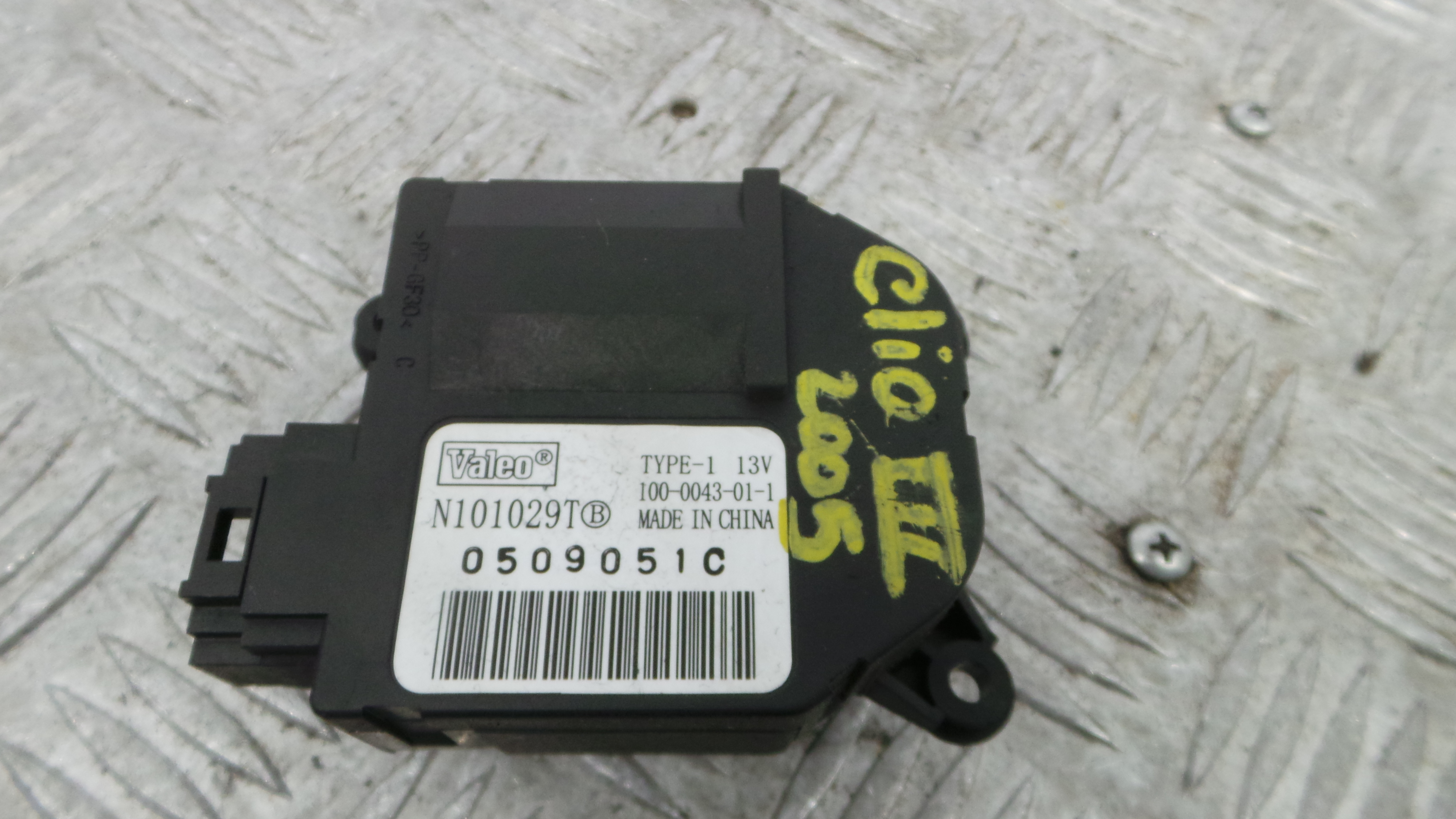 Atuador do Circuito de Ar N101029T - RENAULT CLIO III (BR0/1, CR0/1)-38050346 Atuador do Circuito de Ar N101029T - RENAULT CLIO III (BR0/1, CR0/1)-38050346