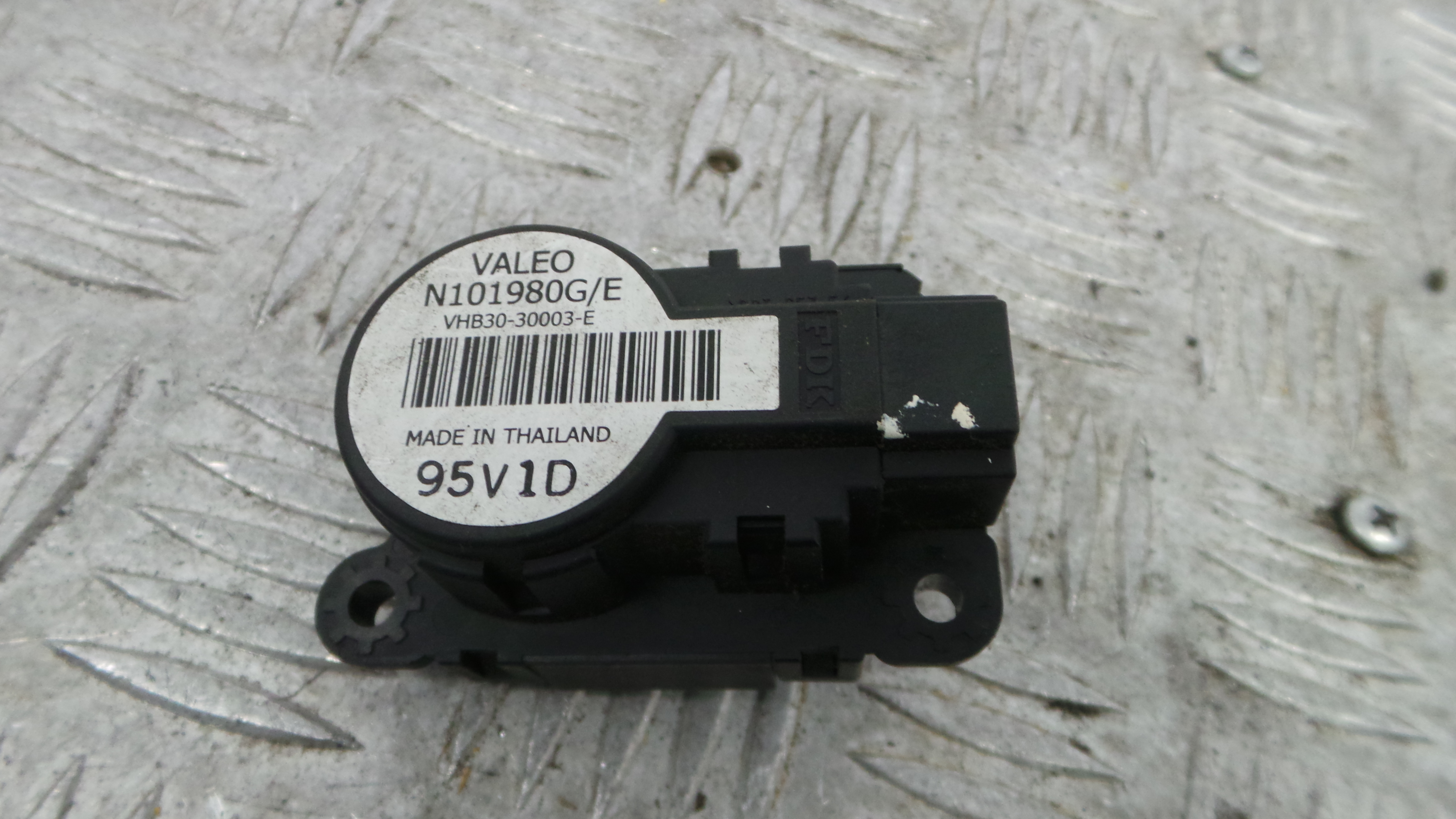Atuador do Circuito de Ar  N101980GE - RENAULT MEGANE III Hatchback (BZ0/1_, B3_)-38050362