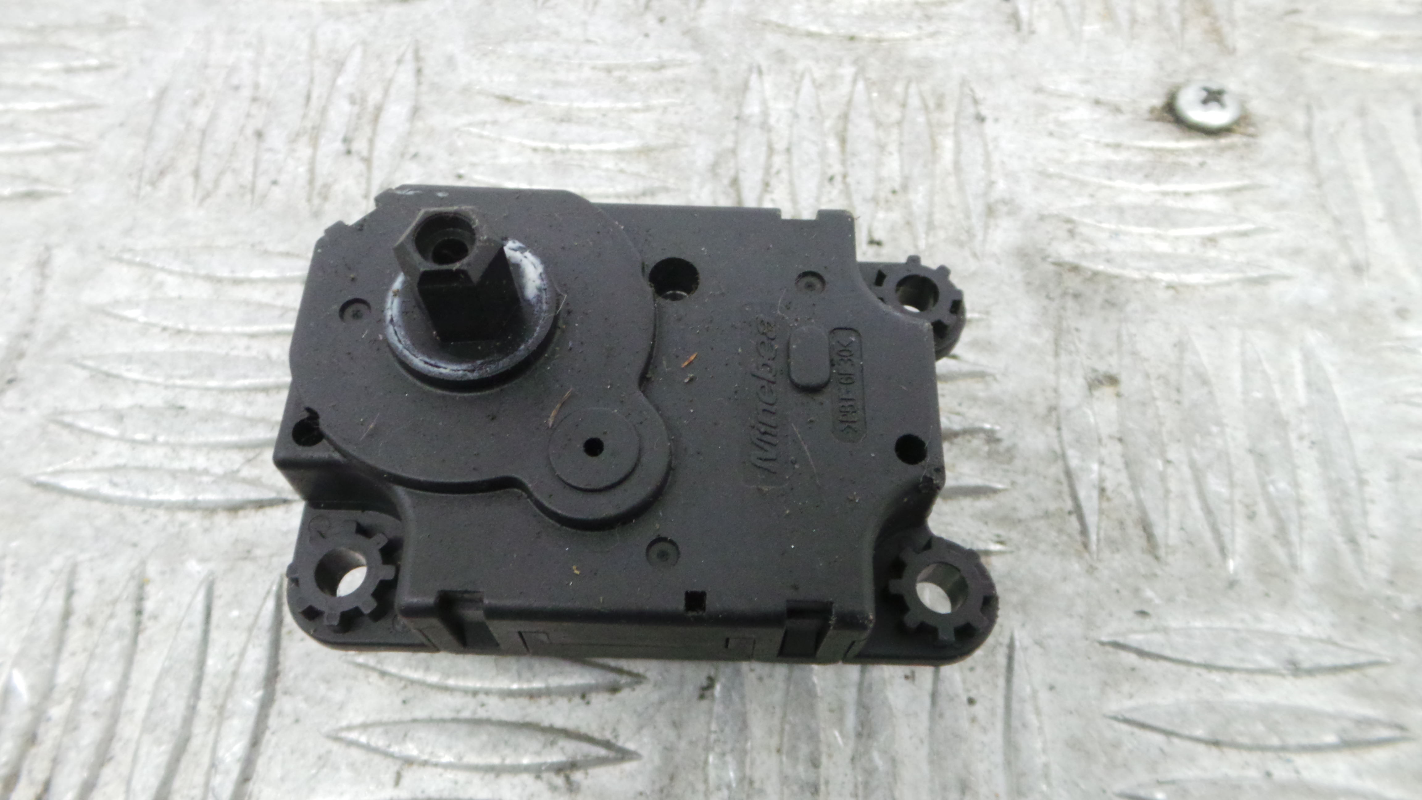 Atuador do Circuito de Ar  A21201700 - RENAULT CLIO V (B7_)-38050388