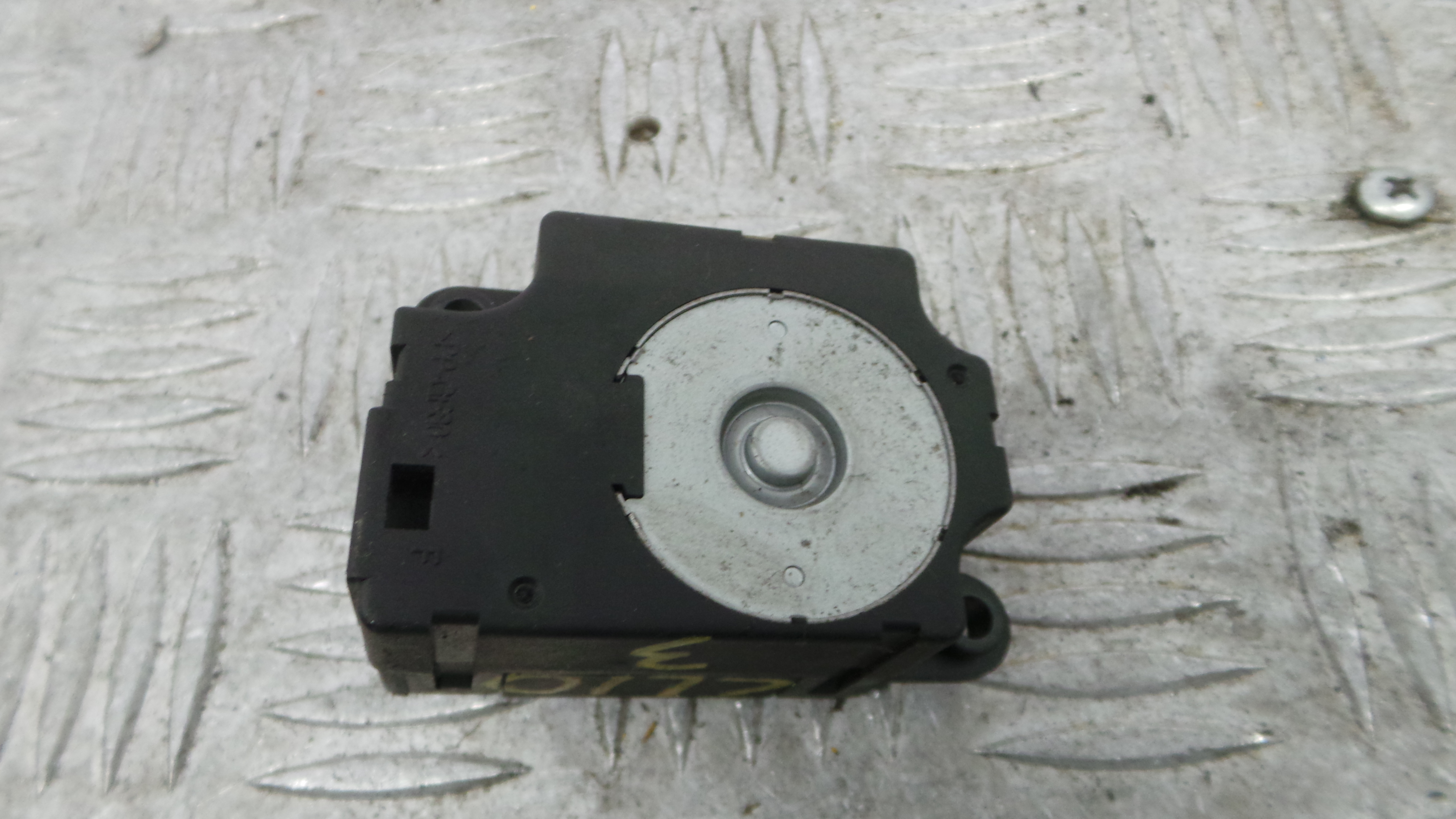 Atuador do Circuito de Ar T1007781T - RENAULT CLIO III (BR0/1, CR0/1)-38050391 Atuador do Circuito de Ar T1007781T - RENAULT CLIO III (BR0/1, CR0/1)-38050391