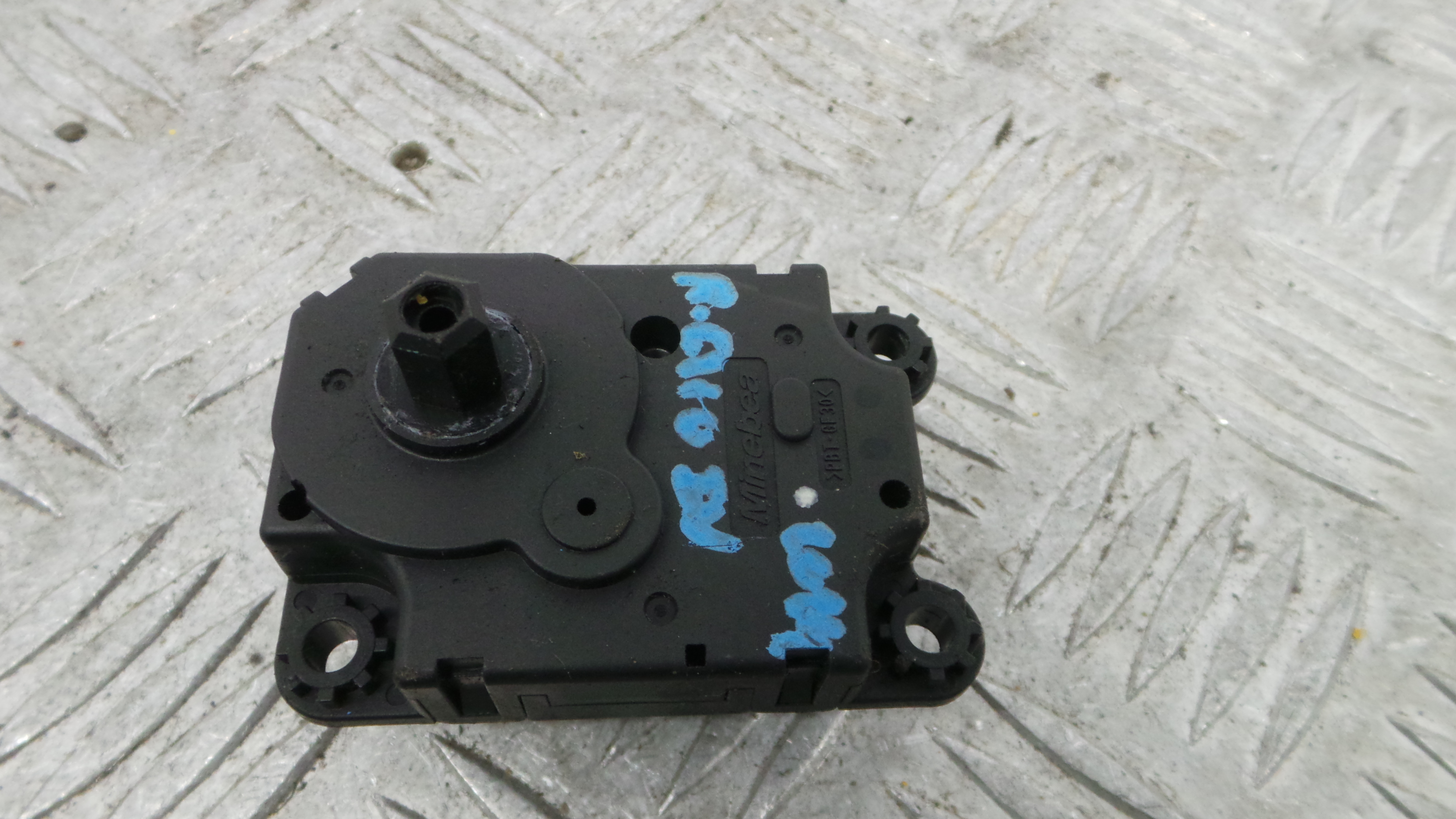 Atuador do Circuito de Ar  A21201700 - RENAULT CLIO IV (BH_)-38050408