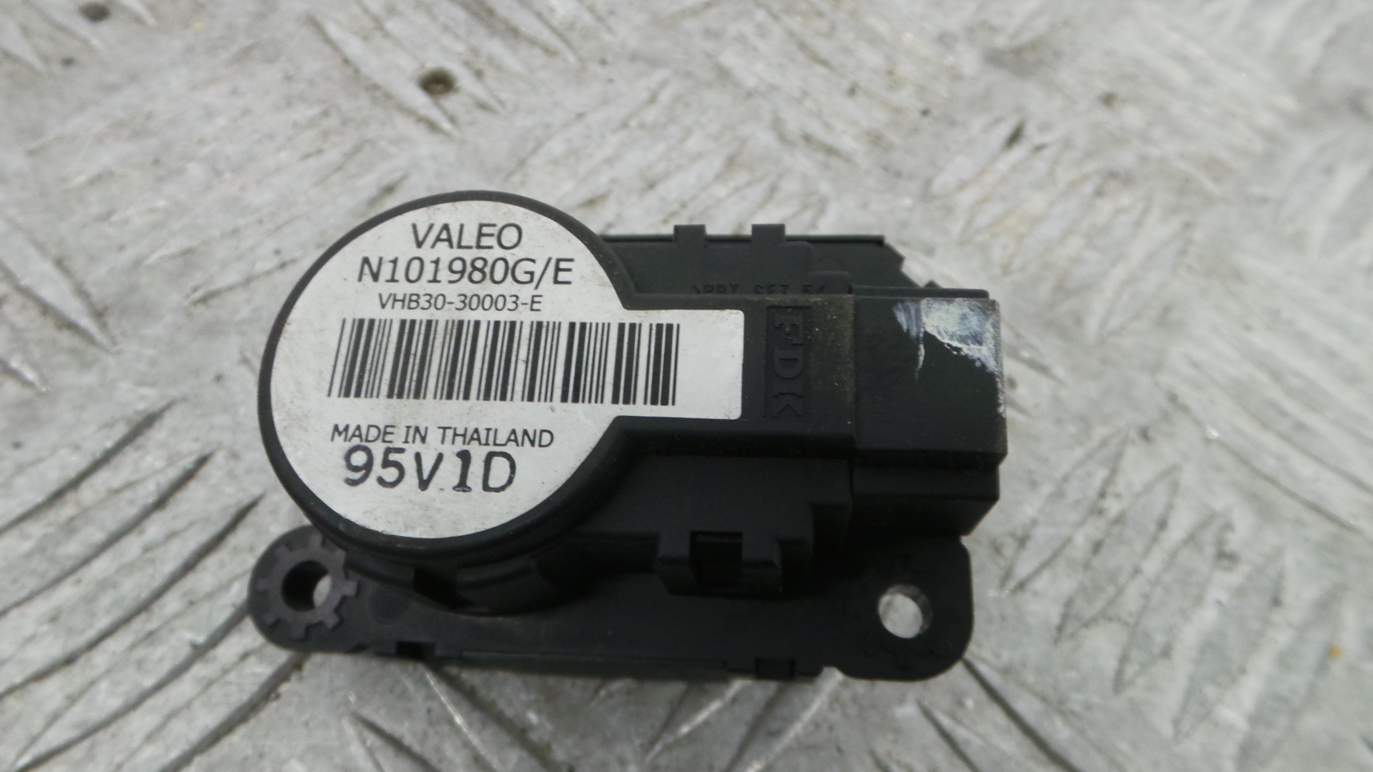 Atuador do Circuito de Ar N101980GE - RENAULT MEGANE III Hatchback (BZ0/1_, B3_)-38050414 Atuador do Circuito de Ar N101980GE - RENAULT MEGANE III Hatchback (BZ0/1_, B3_)-38050414