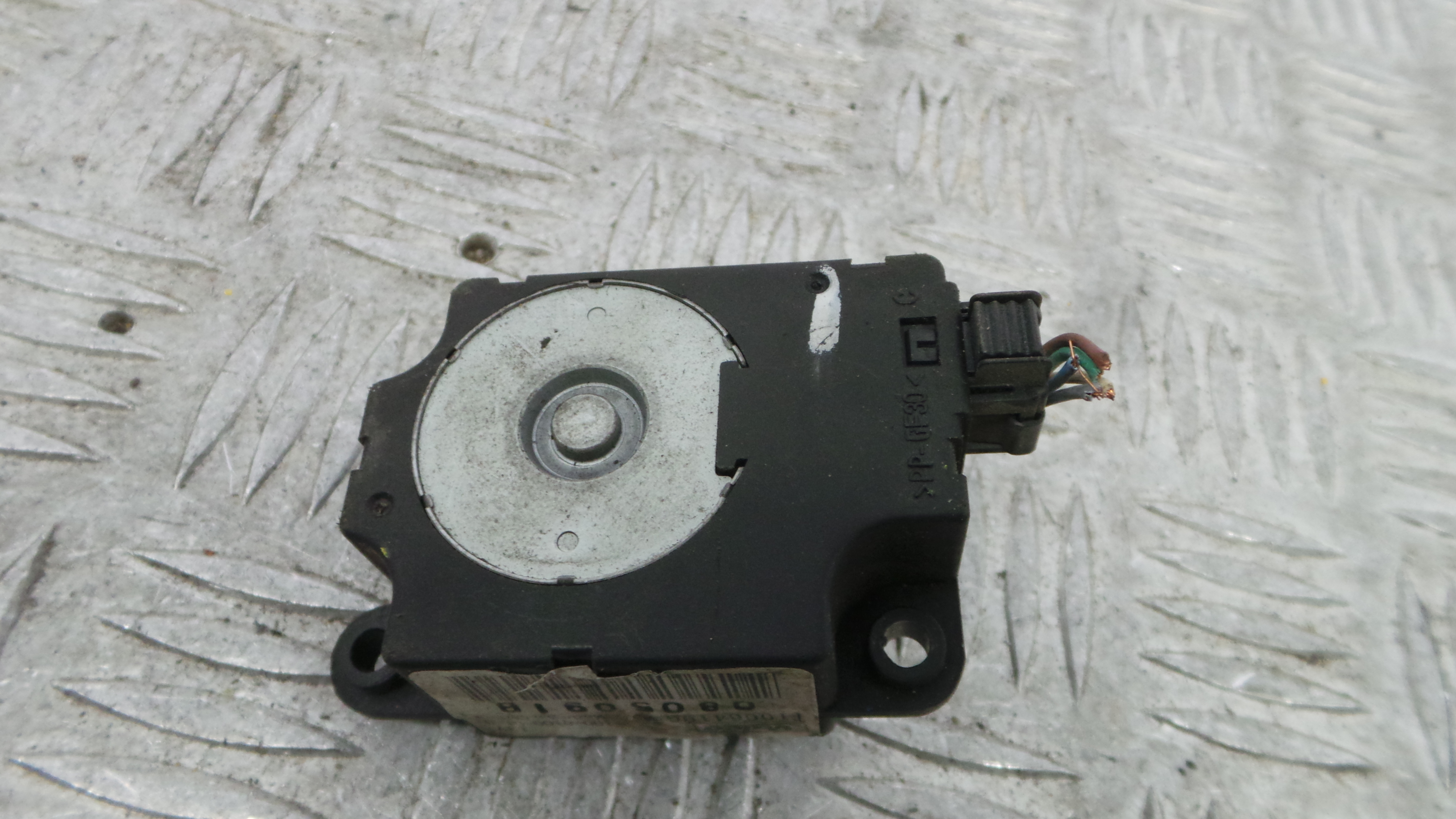 Atuador do Circuito de Ar T1006419G - RENAULT SCÉNIC III (JZ0/1_)-38050436 Atuador do Circuito de Ar T1006419G - RENAULT SCÉNIC III (JZ0/1_)-38050436