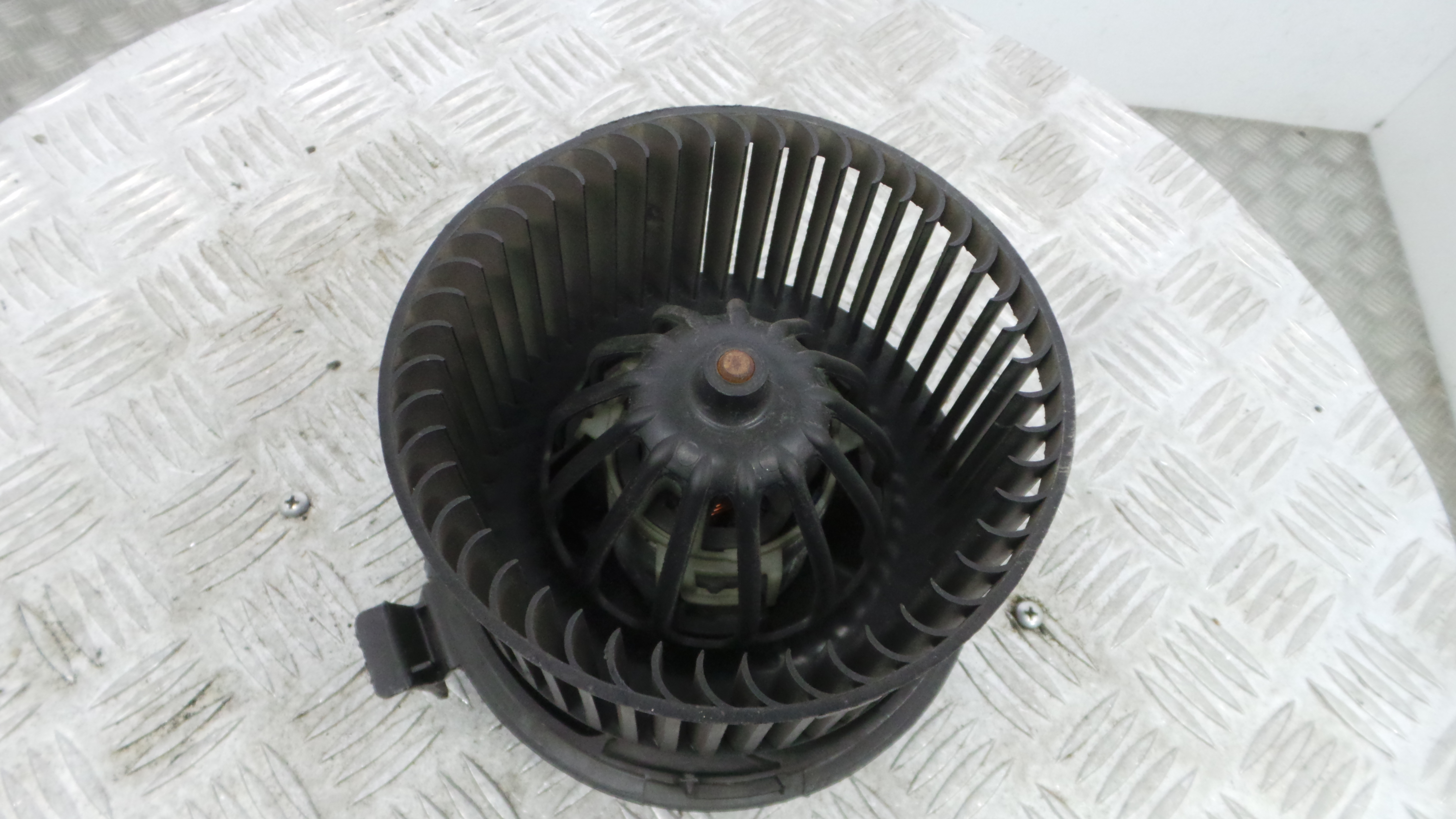 Motor da Chauffage / Motor de Sofagem N103992Q - RENAULT CLIO III (BR0/1, CR0/1)-38050486 Motor da Chauffage / Motor de Sofagem N103992Q - RENAULT CLIO III (BR0/1, CR0/1)-38050486