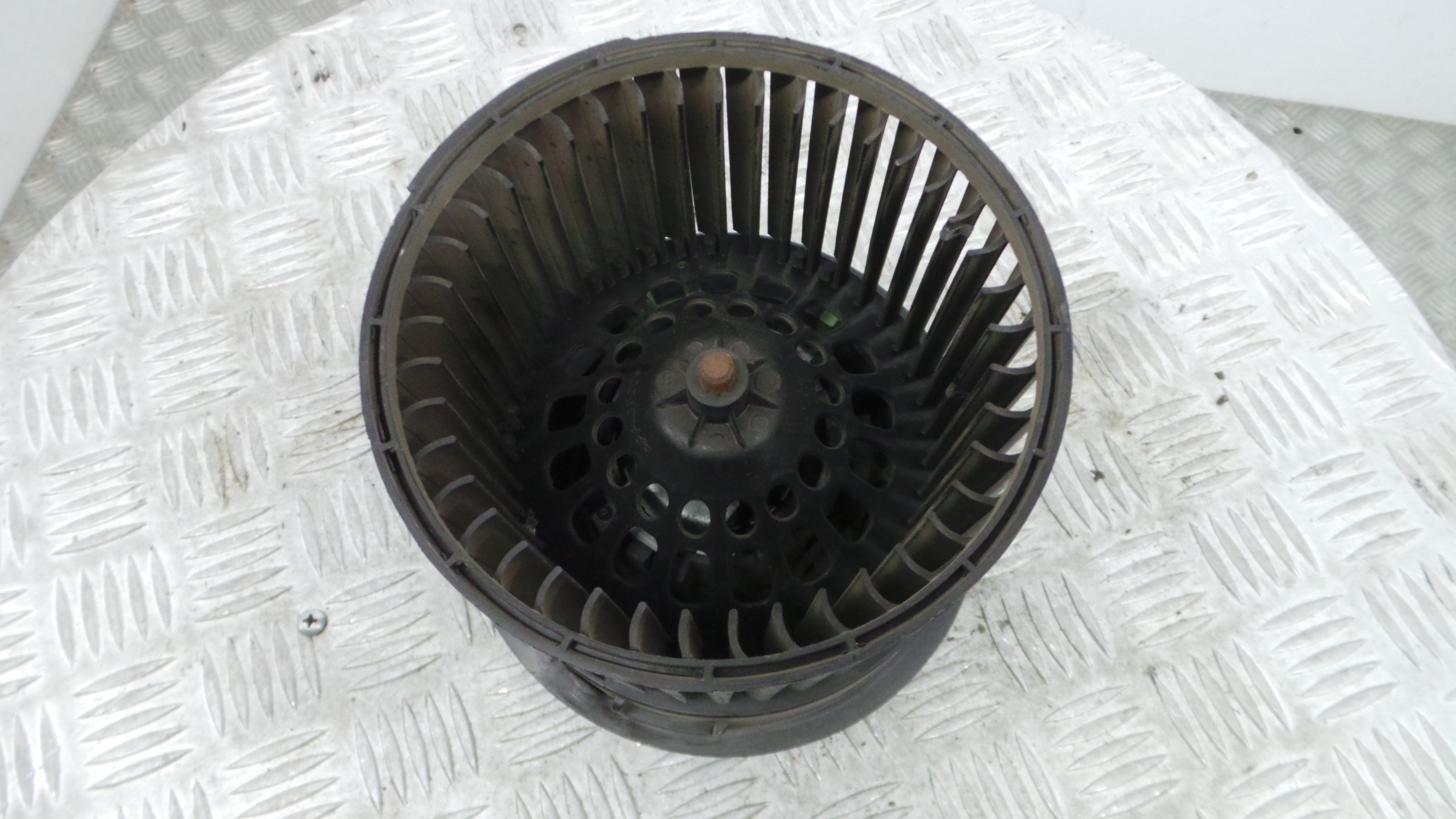 Motor da Chauffage / Motor de Sofagem T1029527S - RENAULT CLIO IV (BH_)-38051007 Motor da Chauffage / Motor de Sofagem T1029527S - RENAULT CLIO IV (BH_)-38051007