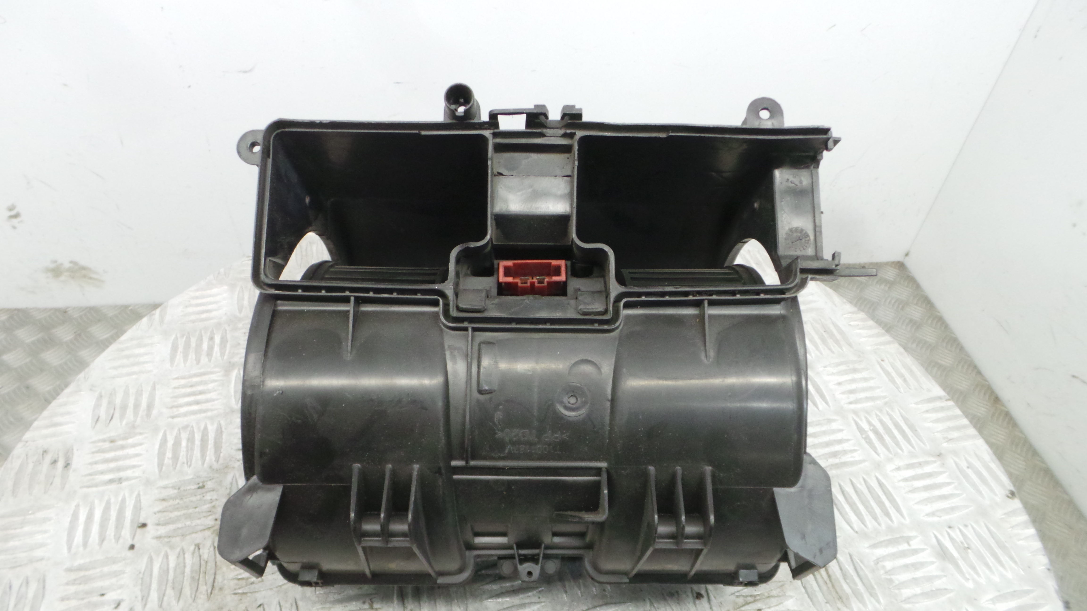 Motor da Chauffage / Motor de Sofagem MT1009074B7315L - RENAULT MEGANE III Hatchback (BZ0/1_, B3_)-38051037 Motor da Chauffage / Motor de Sofagem MT1009074B7315L - RENAULT MEGANE III Hatchback (BZ0/1_, B3_)-38051037