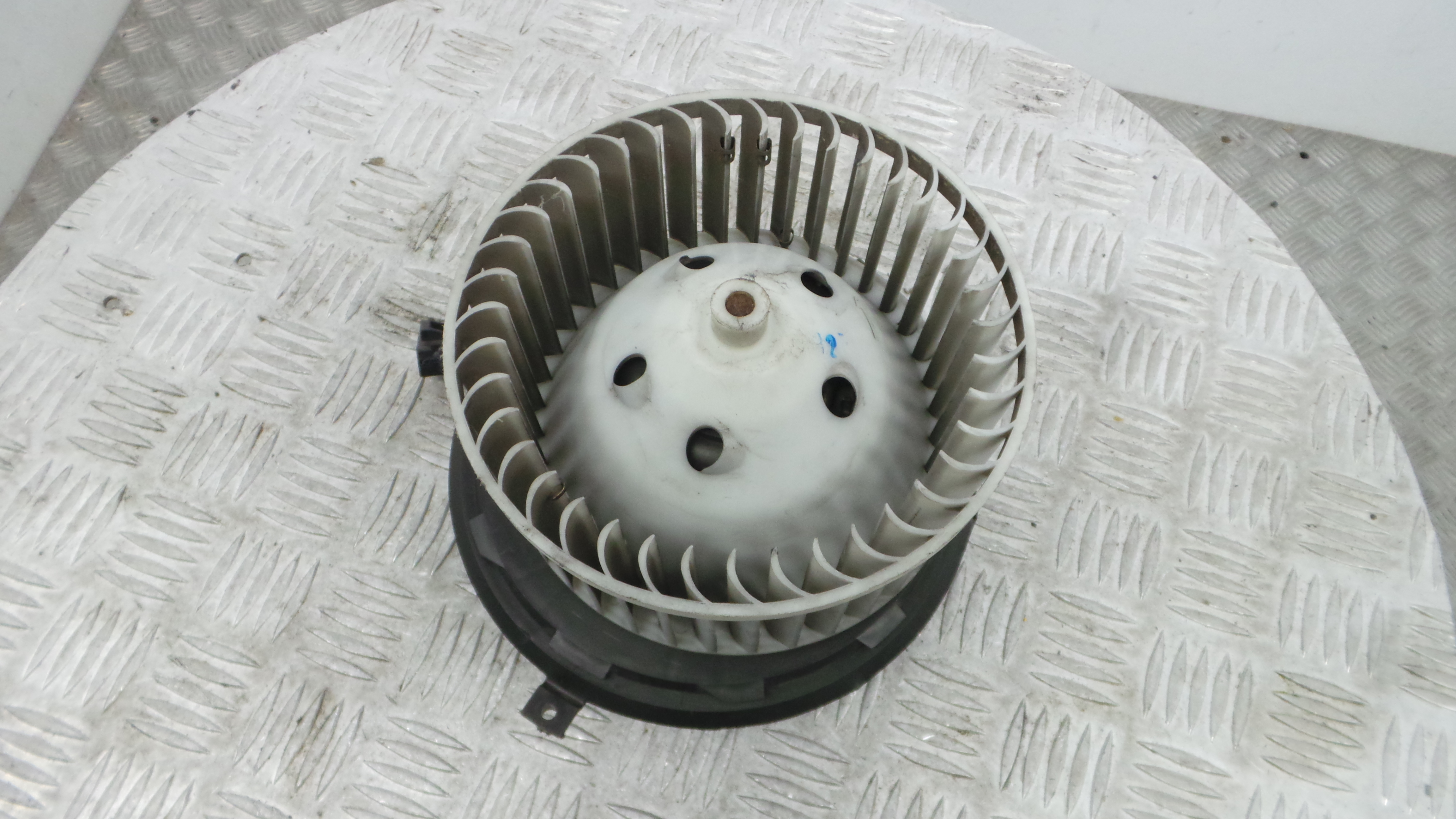 Motor da Chauffage / Motor de Sofagem 885001314FZ – RENAULT LAGUNA II (BG0/1_) Motor da Chauffage / Motor de Sofagem 885001314FZ – RENAULT LAGUNA II (BG0/1_)