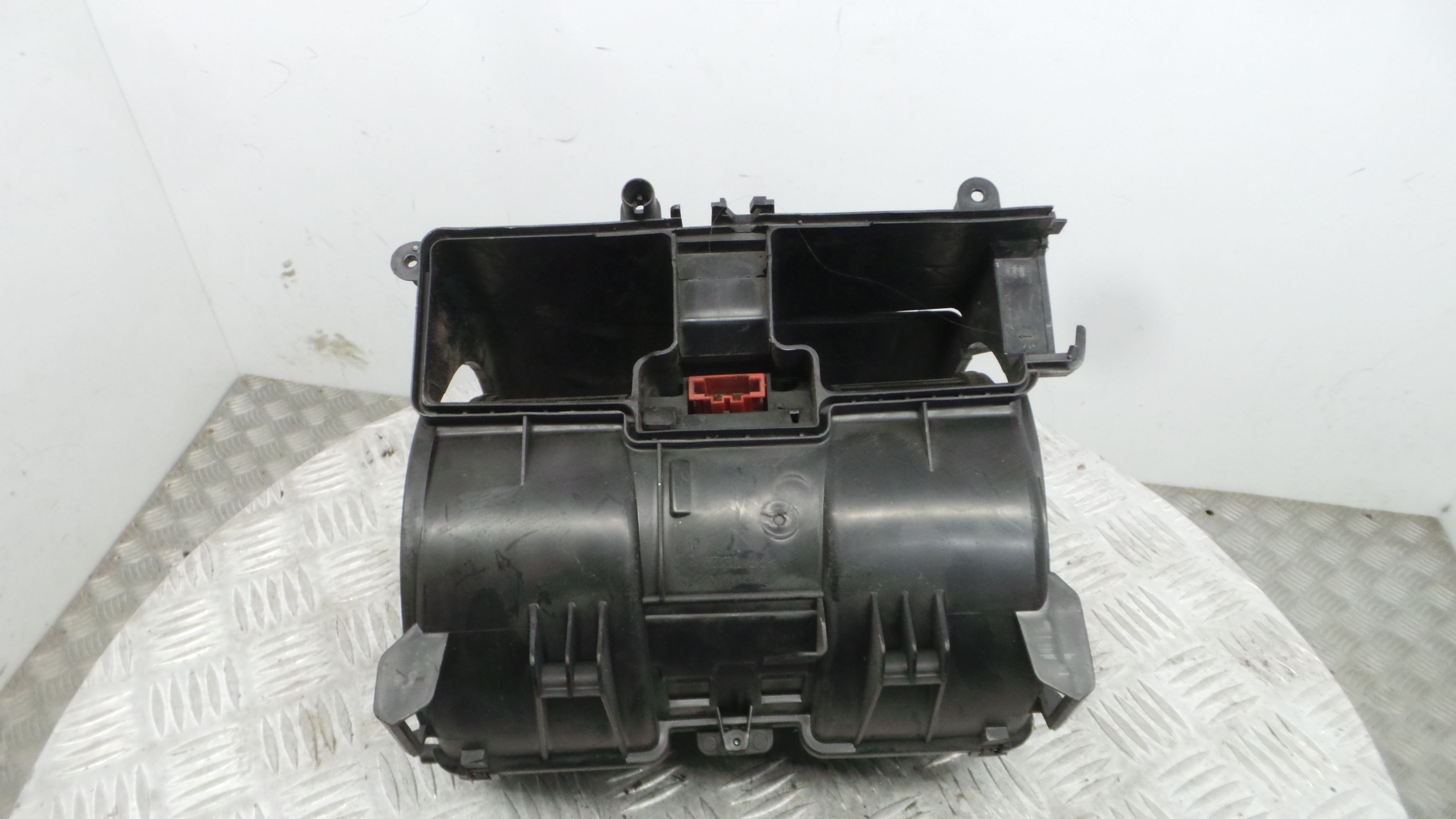 Motor da Chauffage / Motor de Sofagem T1001188G – RENAULT MEGANE III Hatchback (BZ0/1_, B3_) Motor da Chauffage / Motor de Sofagem T1001188G – RENAULT MEGANE III Hatchback (BZ0/1_, B3_)