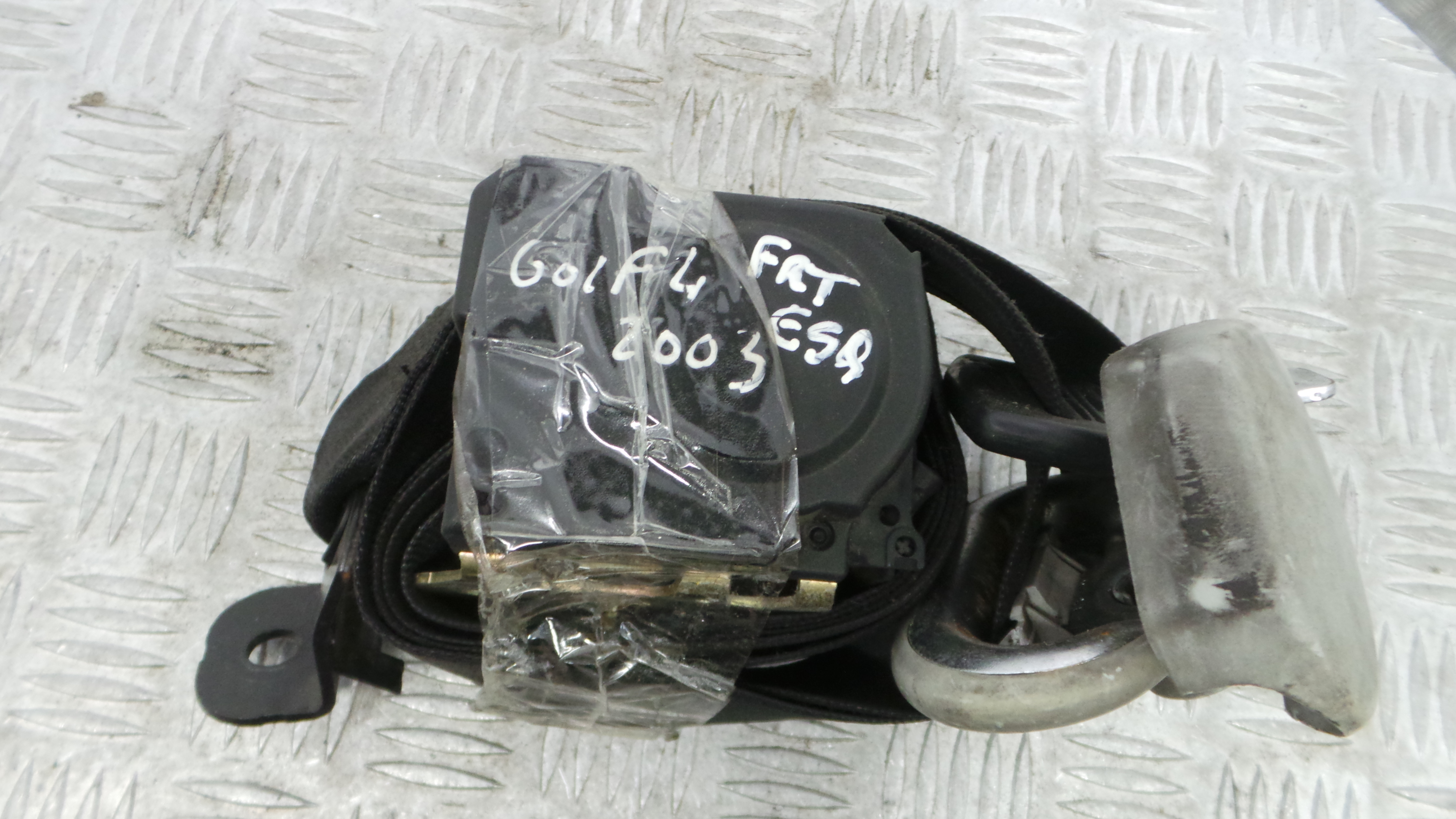 Cinto Frente Esq   - VW GOLF IV (1J1), GOLF Mk IV (1J1)-38059995