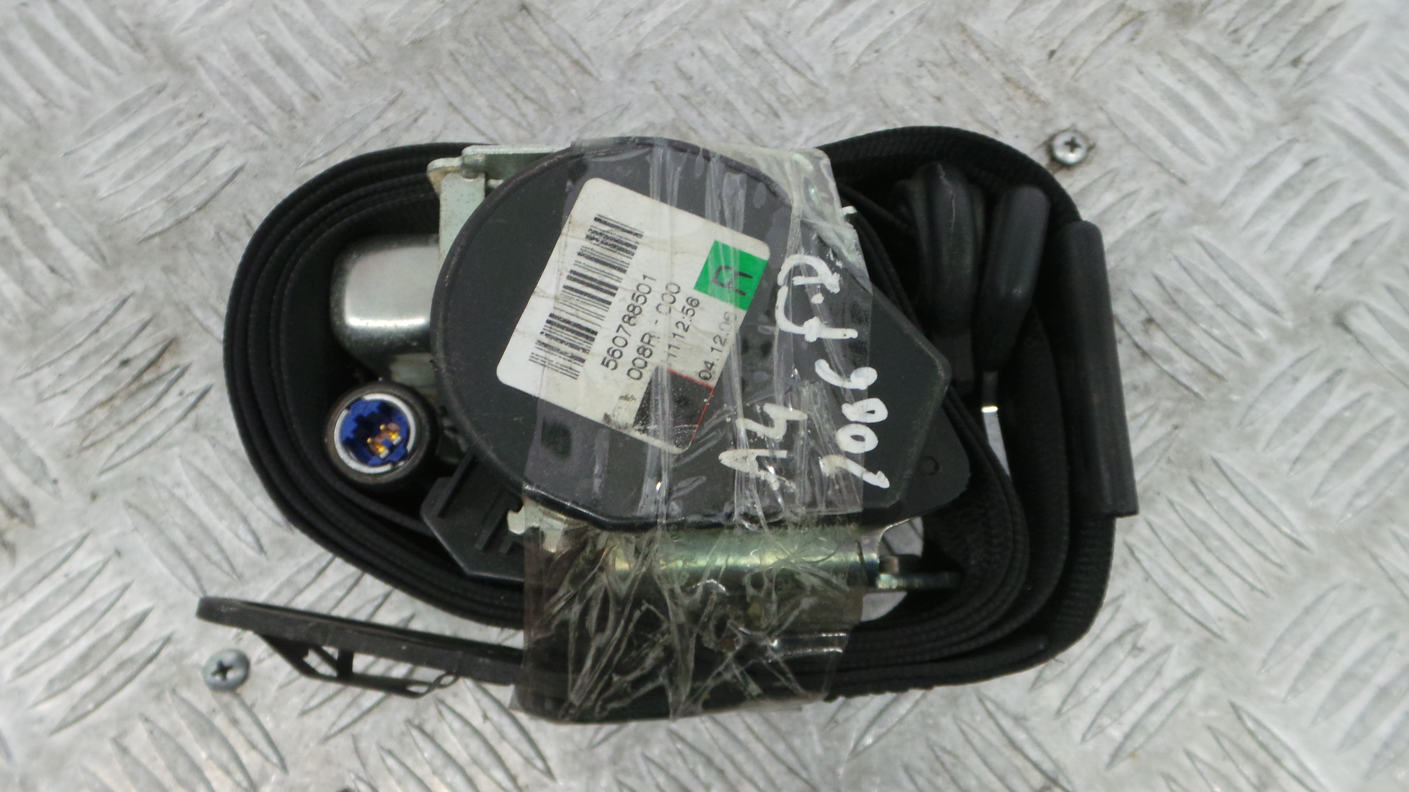 Cinto Frente Direito   560788501 - AUDI A4 B7 (8EC)-38060015