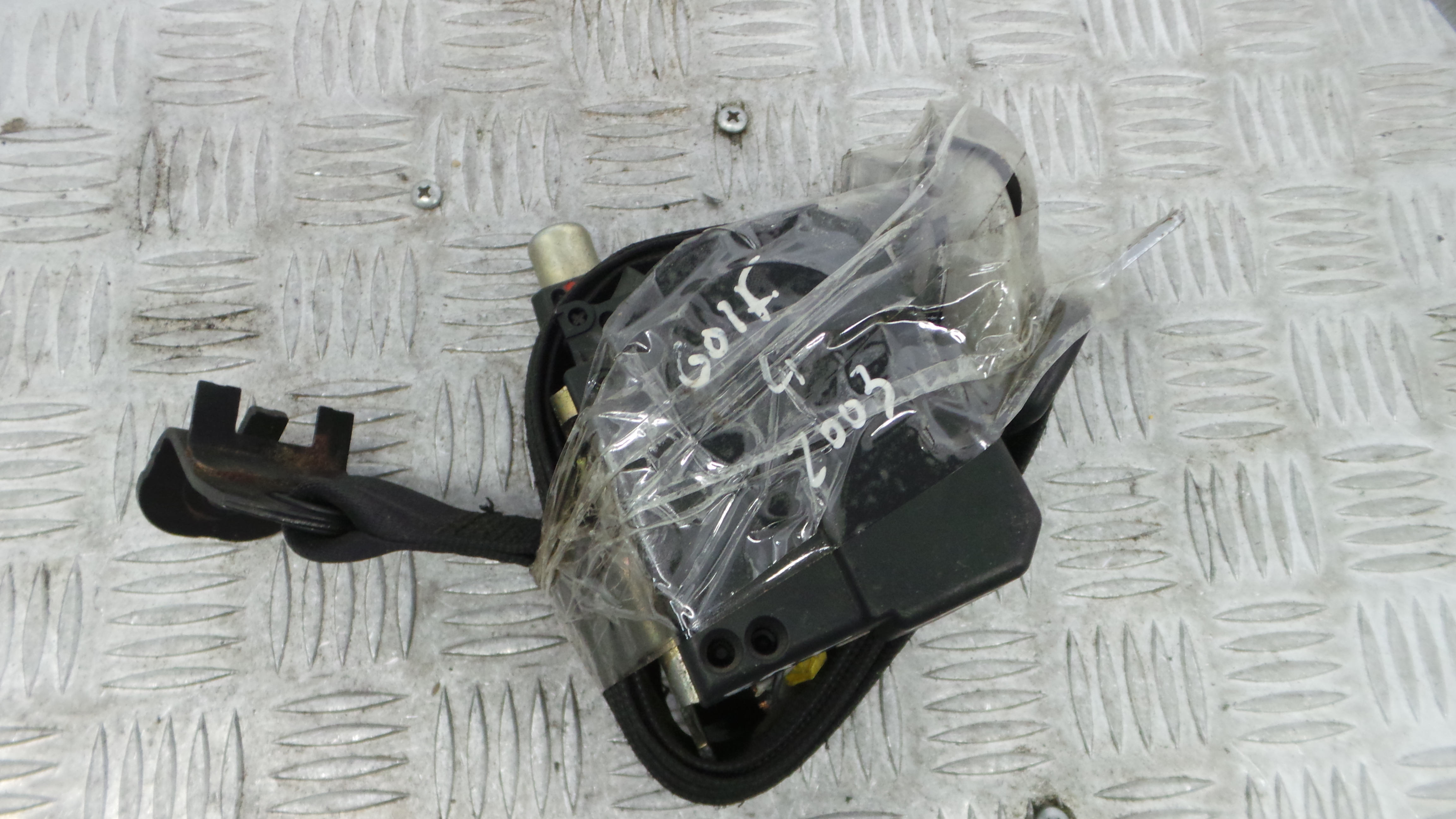 Cinto Frente Direito    - VW GOLF IV (1J1), GOLF Mk IV (1J1)-38060018