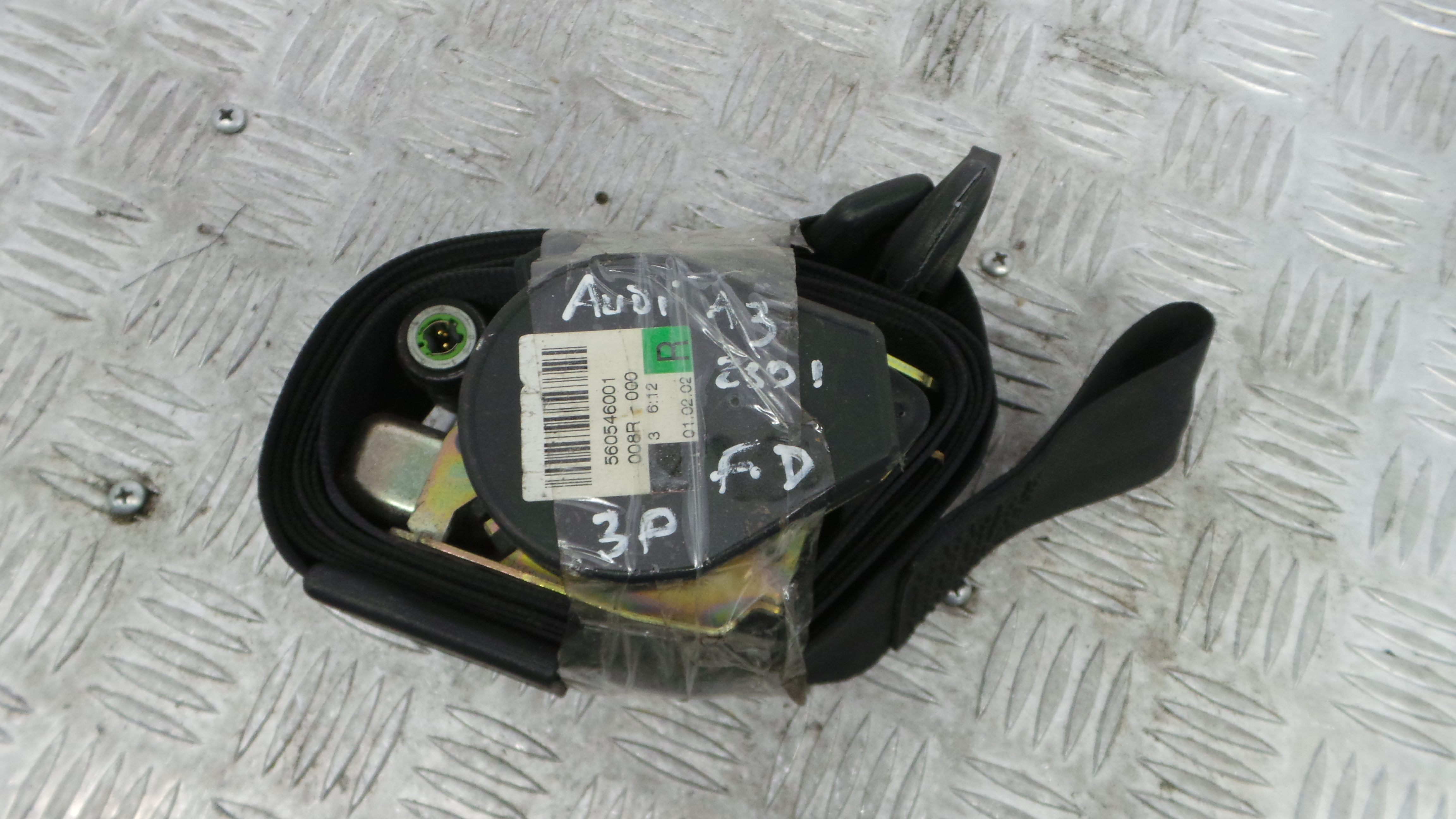 Cinto Frente Direito   560546001 - AUDI A3 (8L1)-38060144