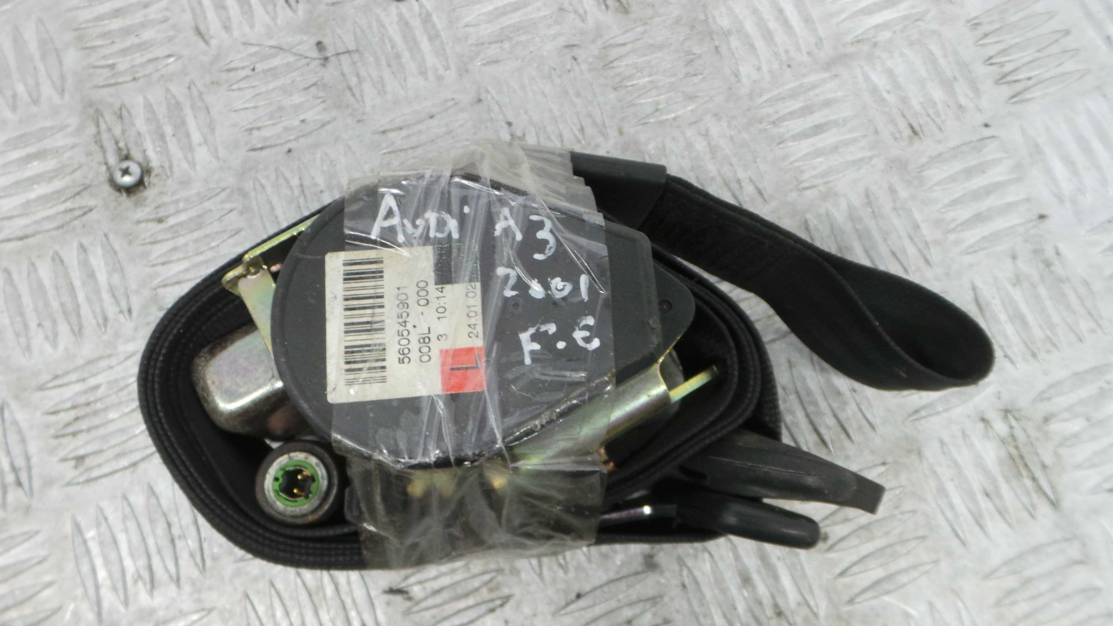 Cinto Frente Esq  560545901 - AUDI A3 (8L1)-38060431
