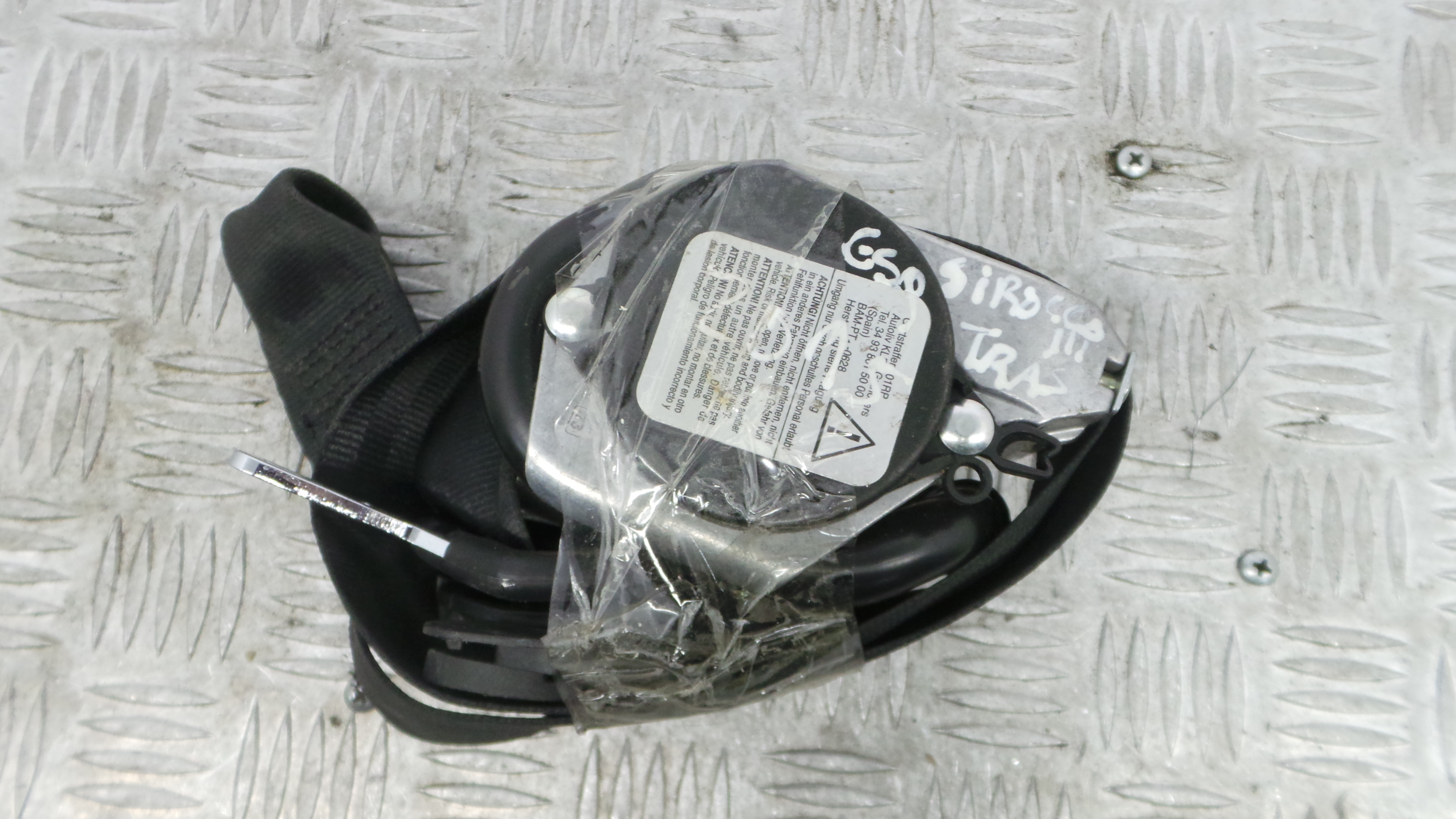 Cinto Frente Esq  6151177 - VW SCIROCCO III (137, 138)-38060459