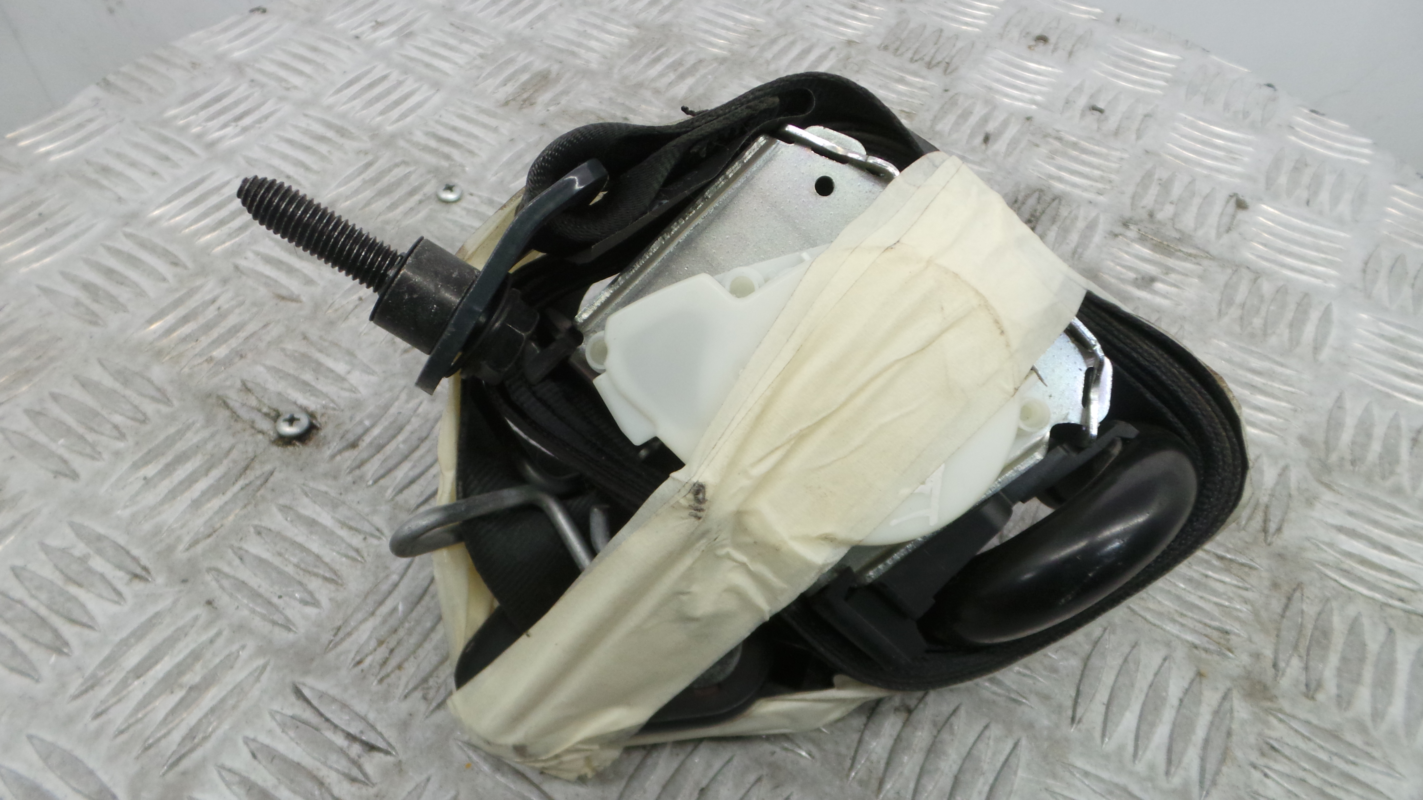 Cinto Frente Esq   - RENAULT TWINGO III (BCM_, BCA_)-38060563