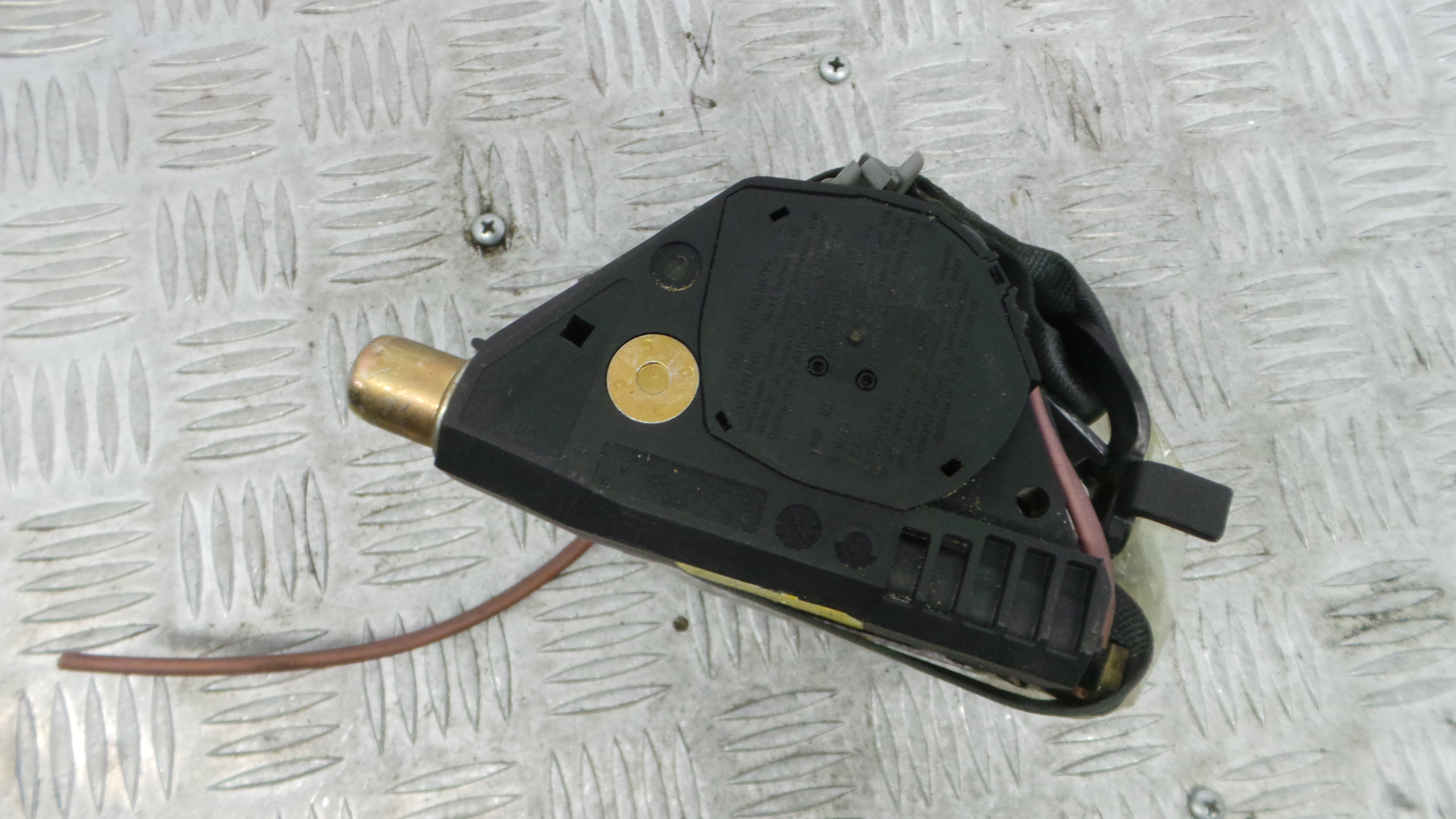 Cinto Trás Esq 33014052A - RENAULT CLIO II (BB_, CB_), CLIO Mk II (BB_, CB_)-38060573