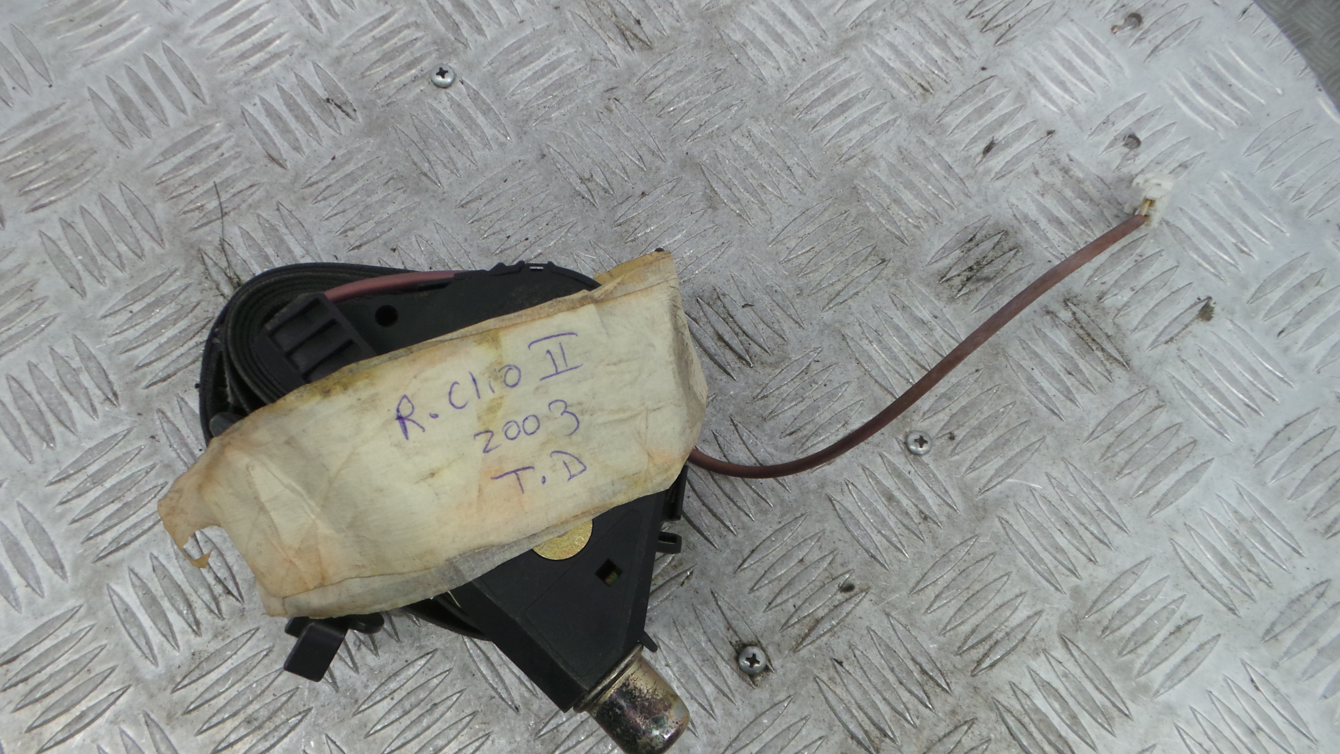 Cinto Trás Dto  - RENAULT CLIO II (BB_, CB_), CLIO Mk II (BB_, CB_)-38060611