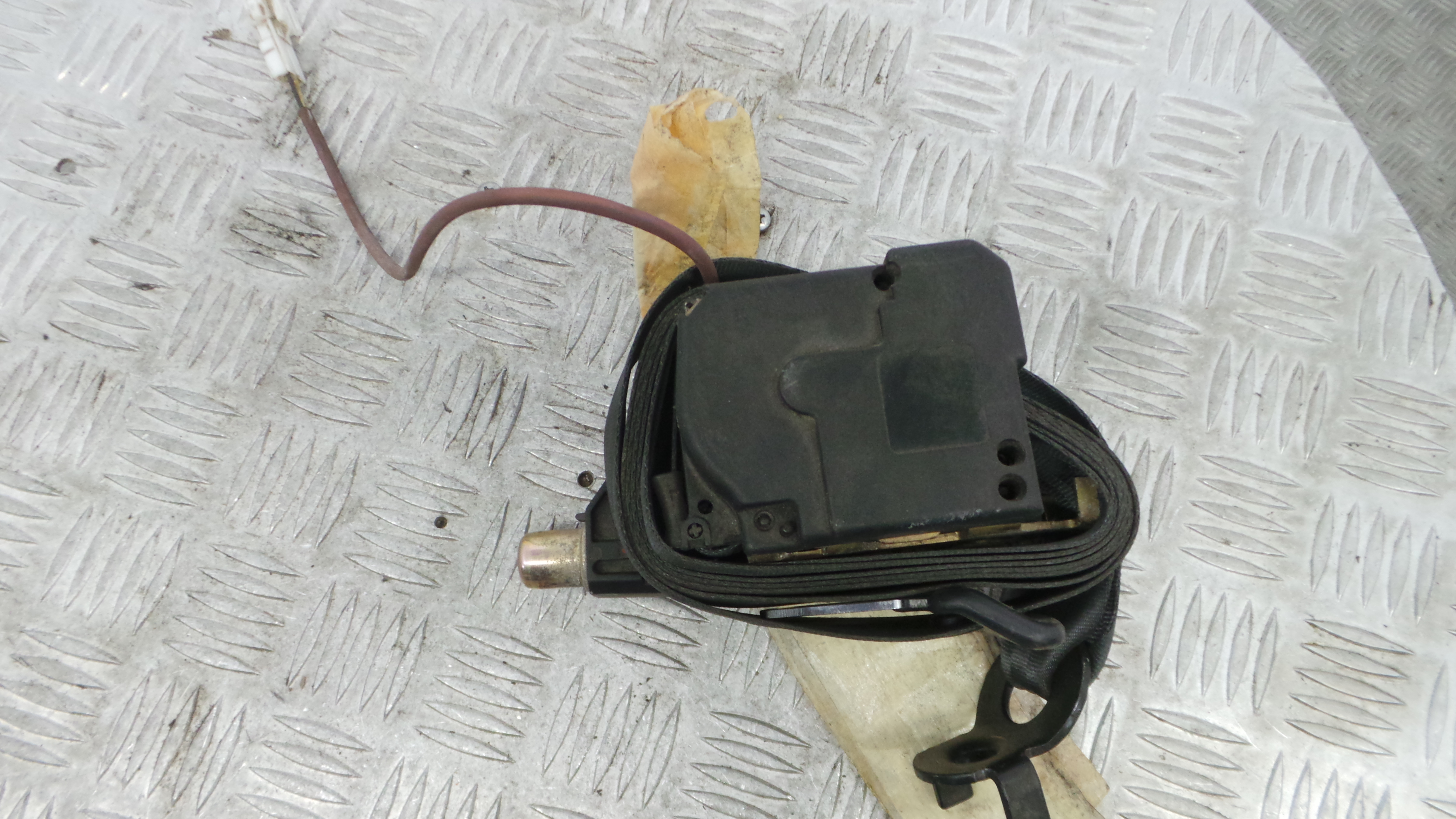 Cinto Trás Dto  - RENAULT CLIO II (BB_, CB_), CLIO Mk II (BB_, CB_)-38060611