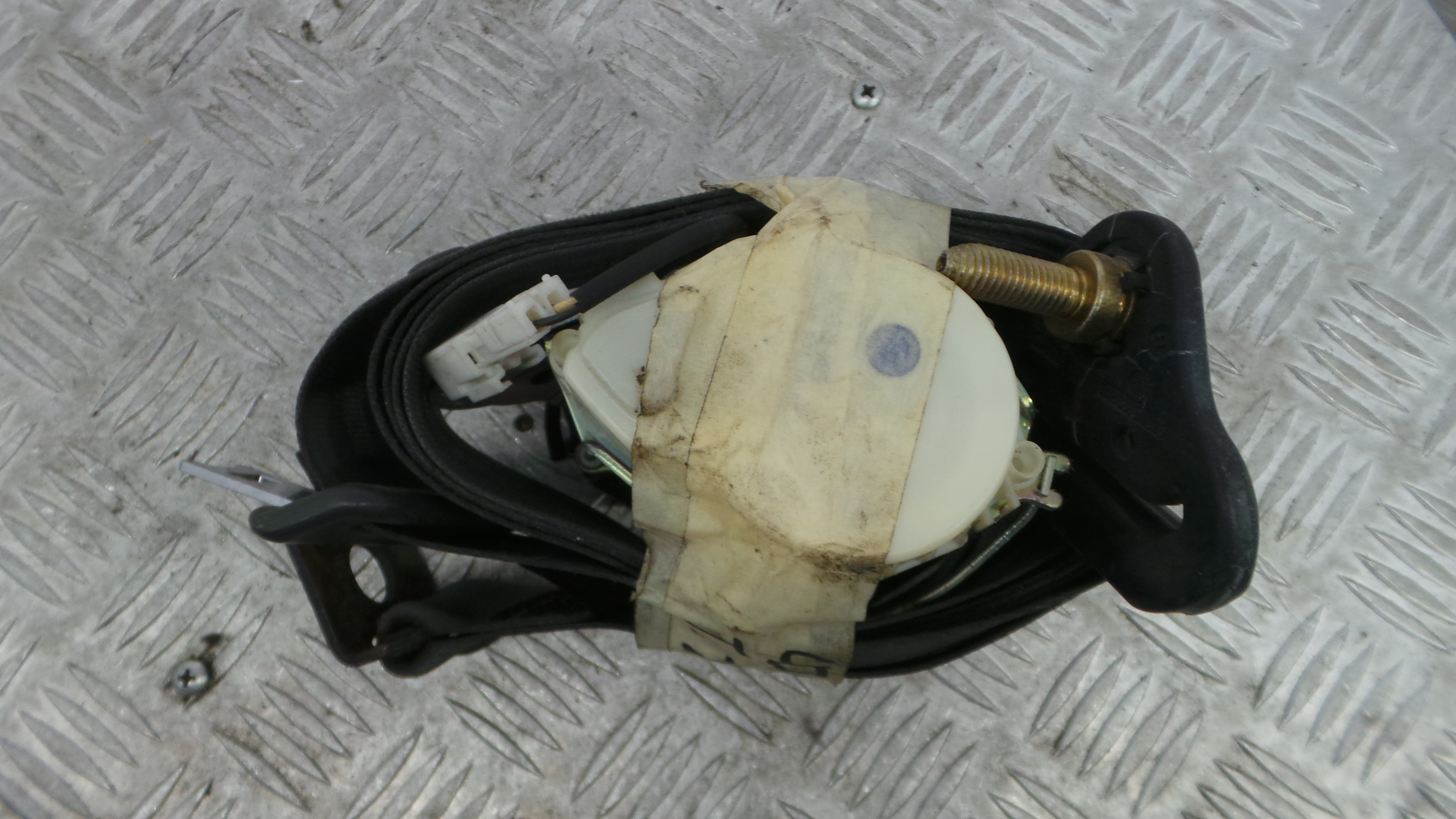 Cinto Trás Dto  - RENAULT CLIO III (BR0/1, CR0/1)-38060631