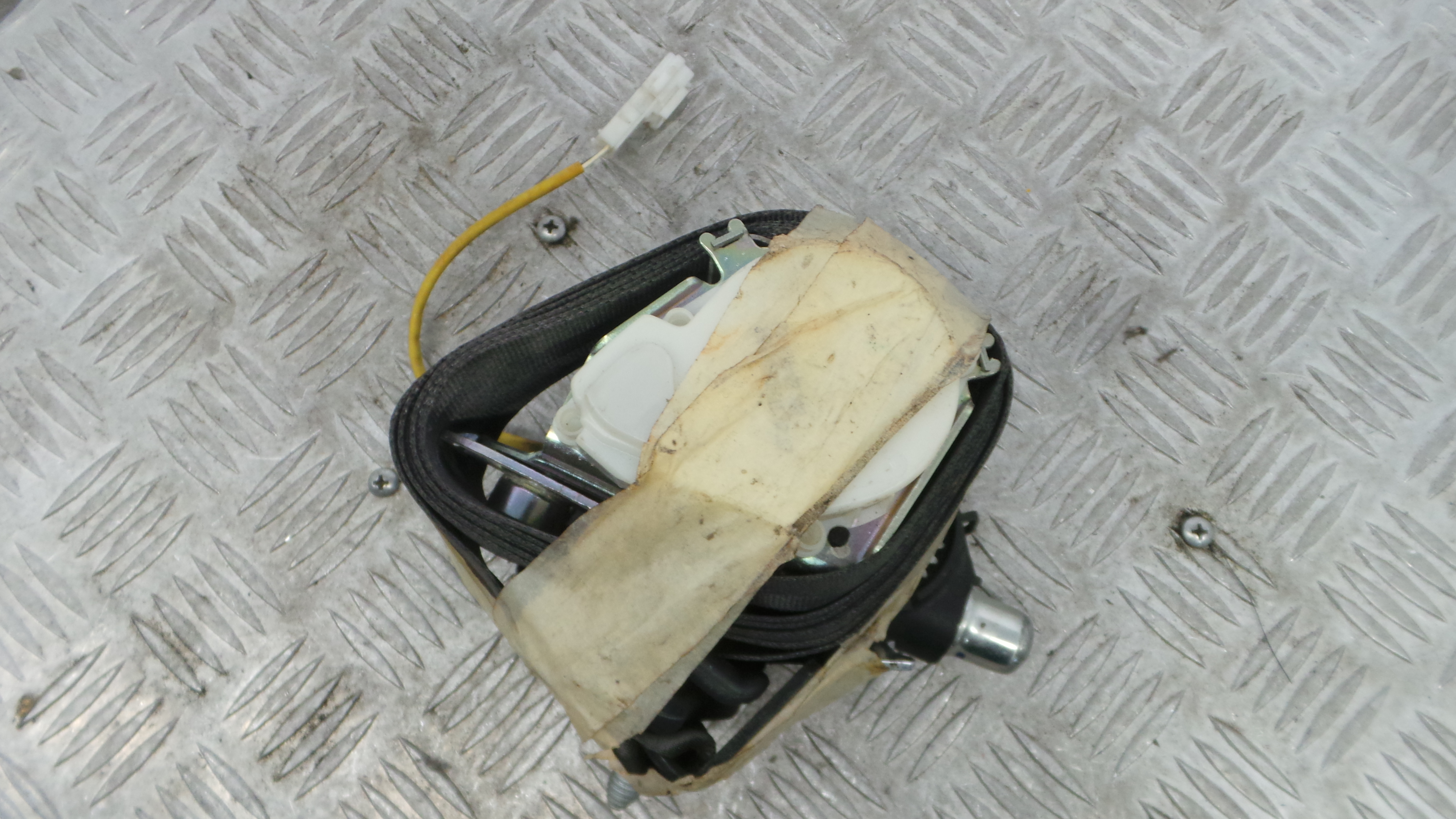 Cinto Trás Esq - RENAULT CLIO III (BR0/1, CR0/1)-38060633