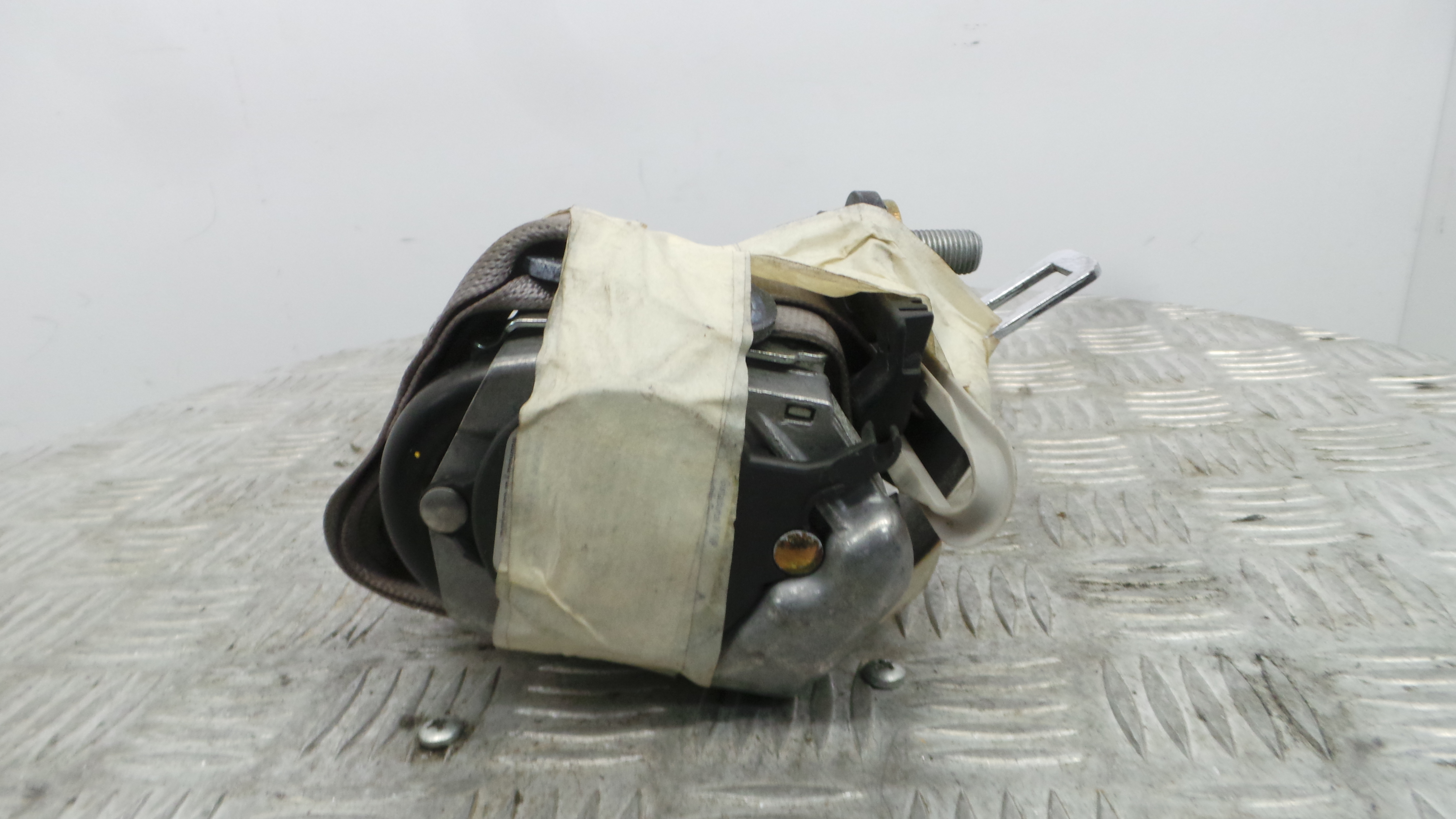 Cinto Trás Esq  - MERCEDES-BENZ E-CLASS (W211)-38060844