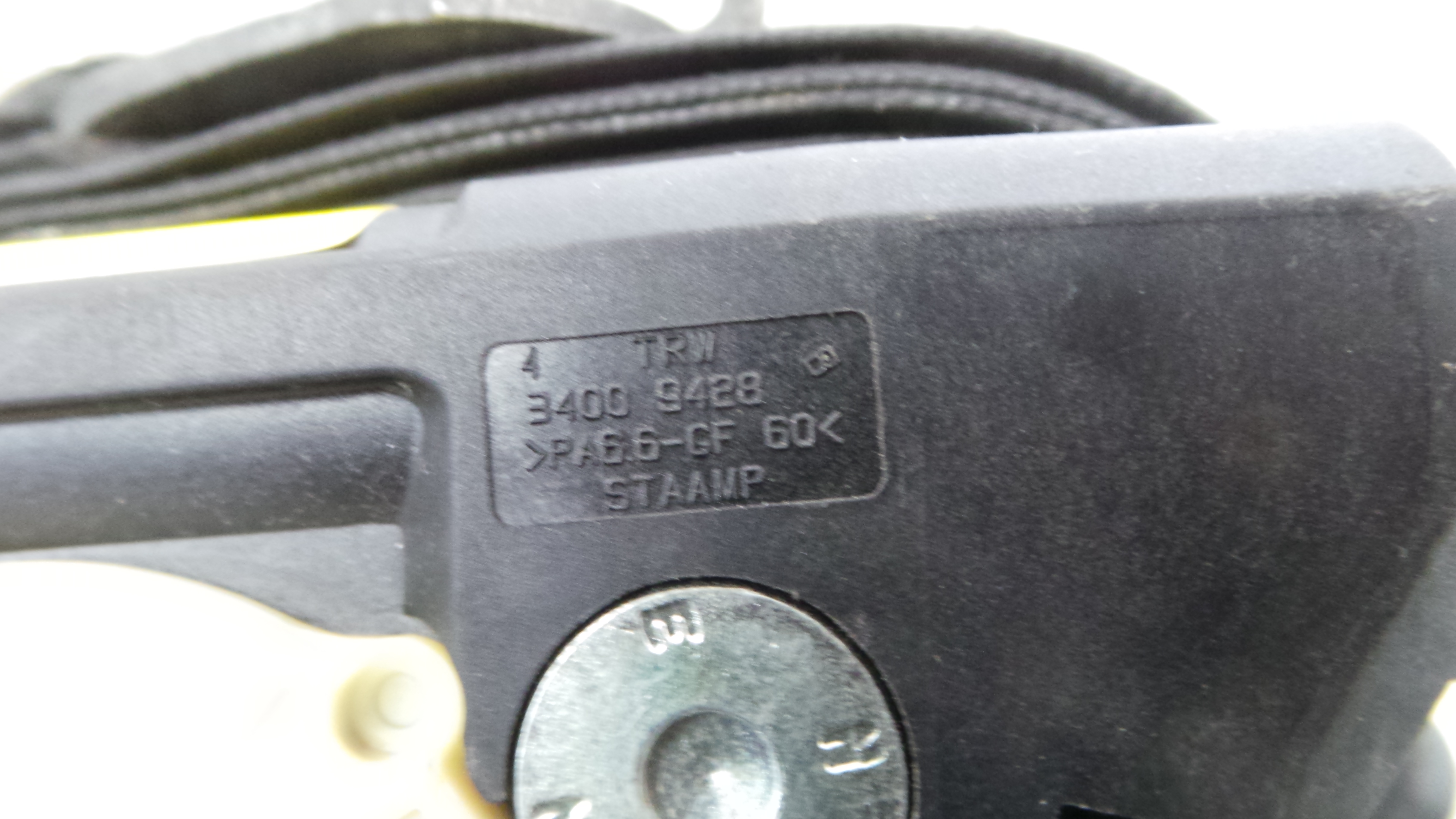 Cinto Trás Esq 34009428B - MERCEDES-BENZ C-CLASS (W204)-38060851