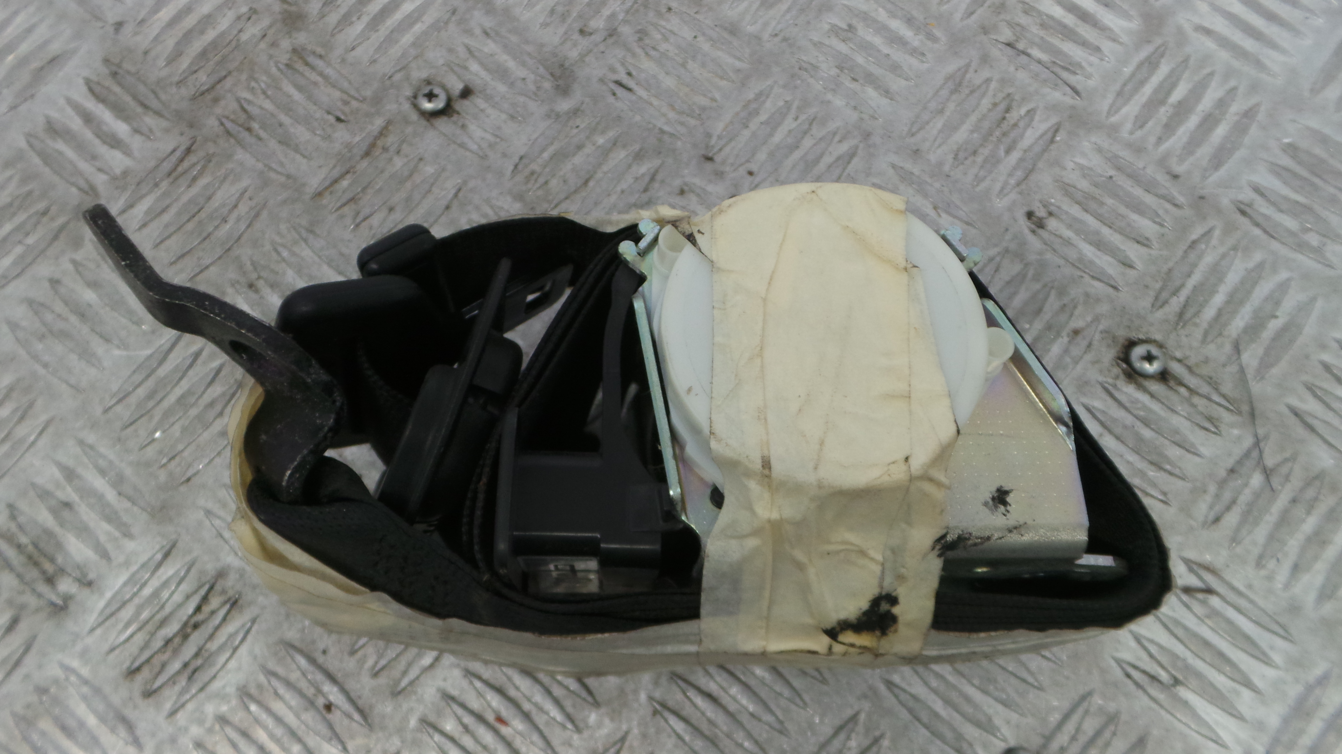 Cinto Frente Direito - BMW 1 (E87)-38061221