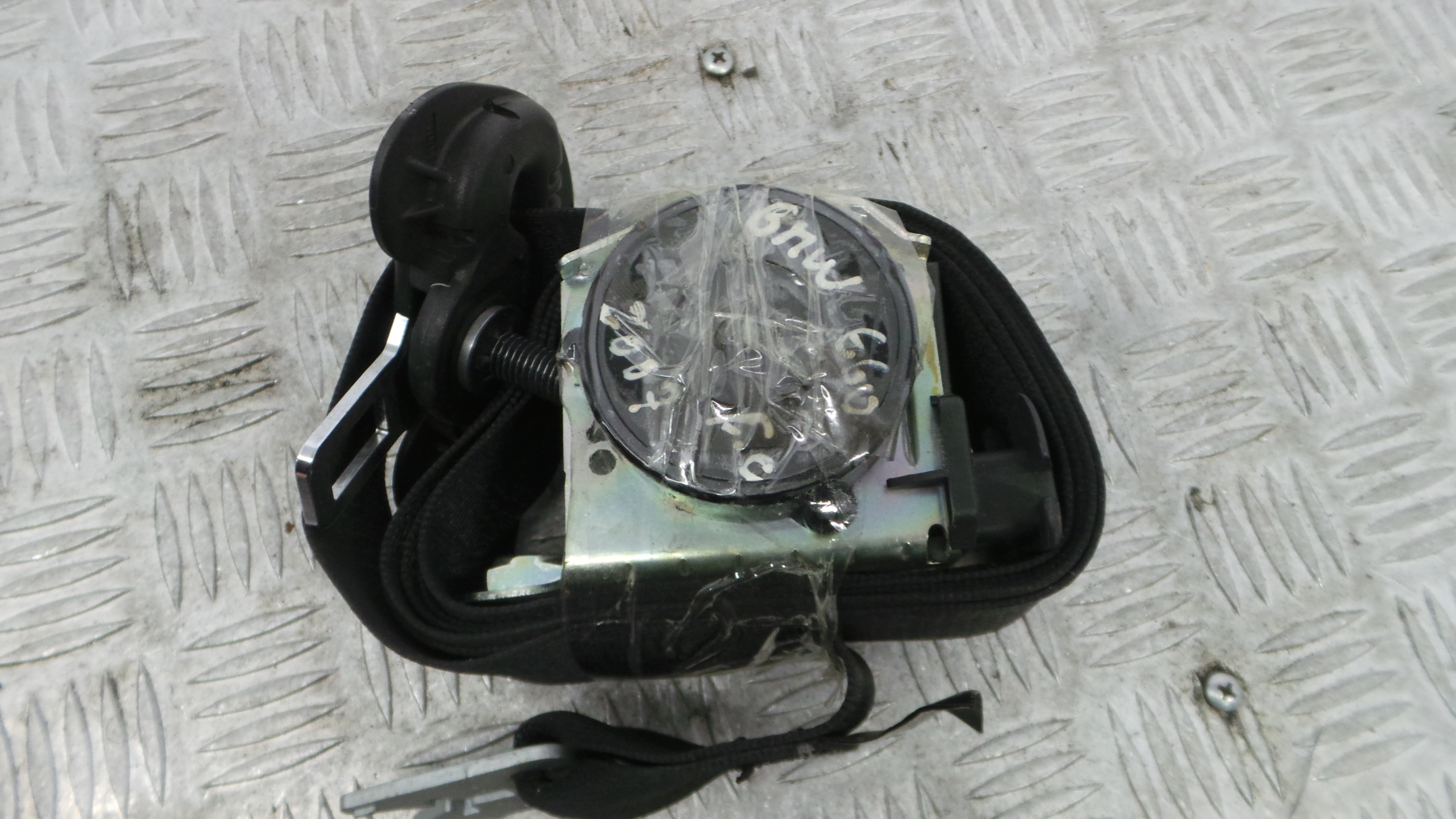 Cinto Frente Esq  601629800D - BMW 5 (E60)-38061223