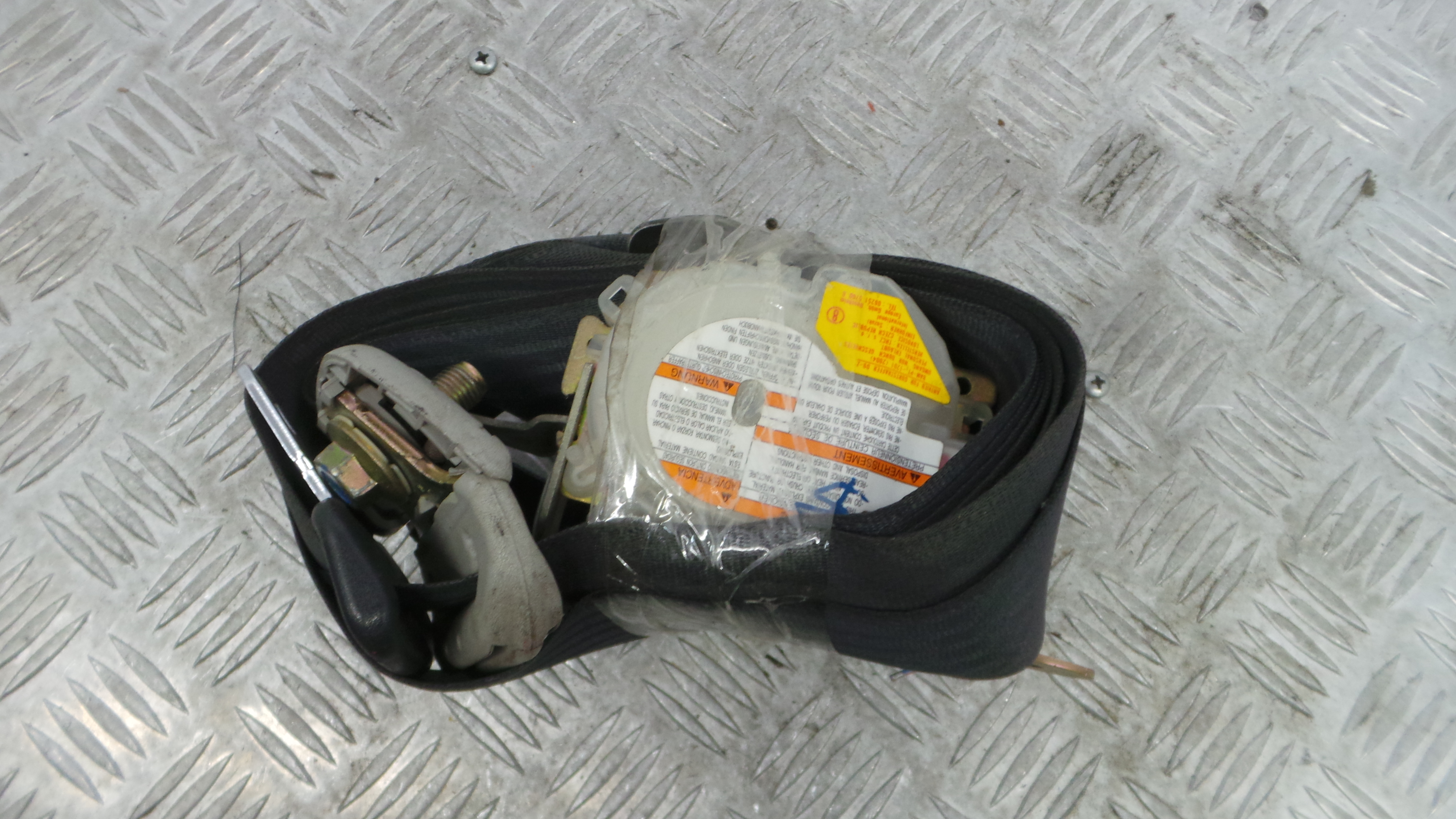 Cinto Frente Direito    - SUZUKI SWIFT III (MZ, EZ)-38061237