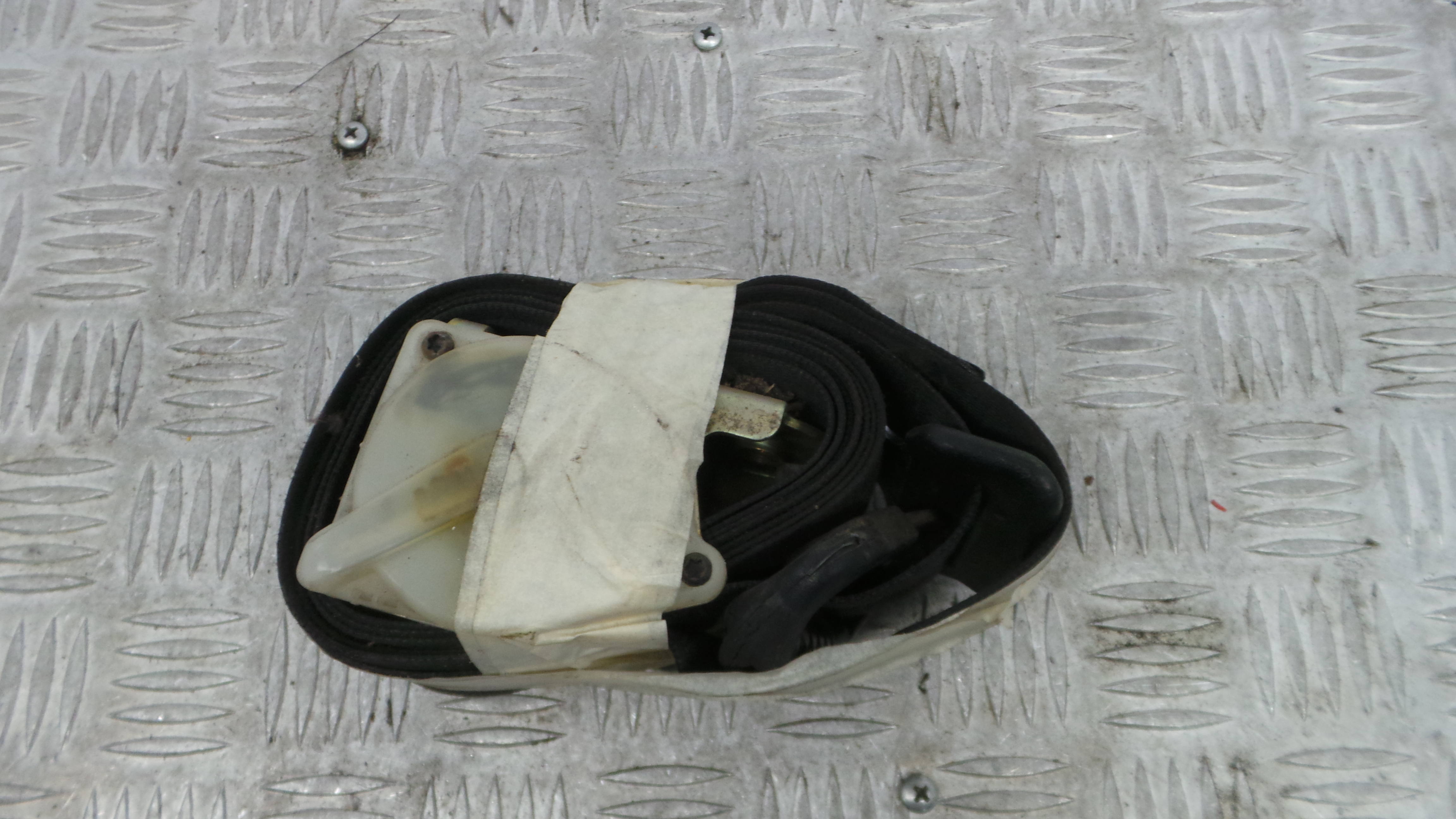 Cinto Frente Esq   - OPEL CORSA B Caixa/parte traseira inclinada (S93)-38061258