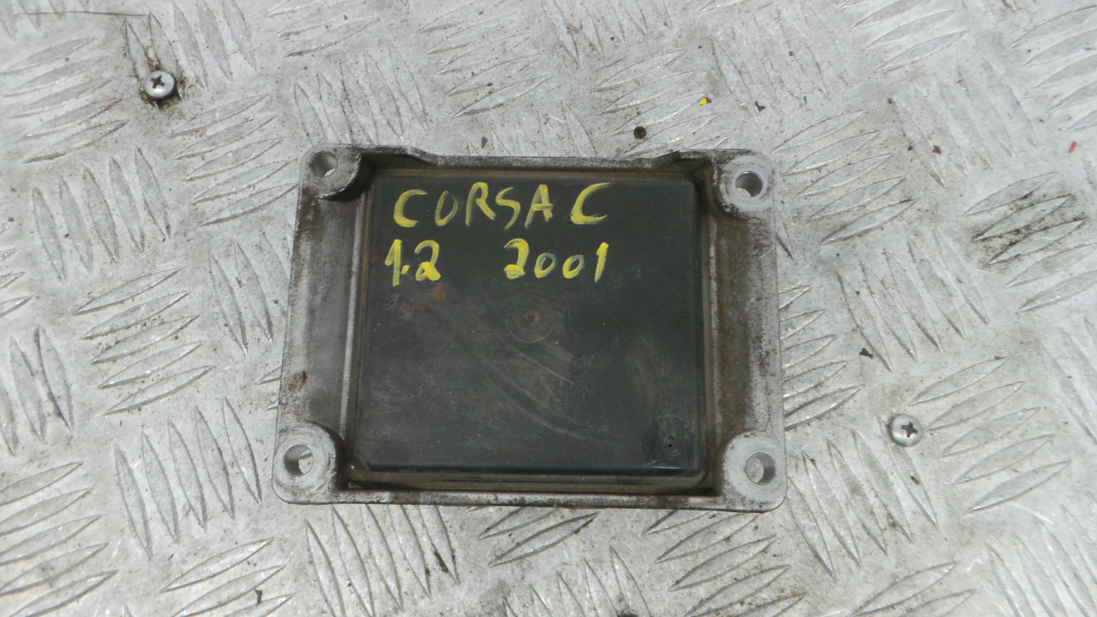 Centralina do Motor 24443796 - OPEL CORSA C (X01)-38061919