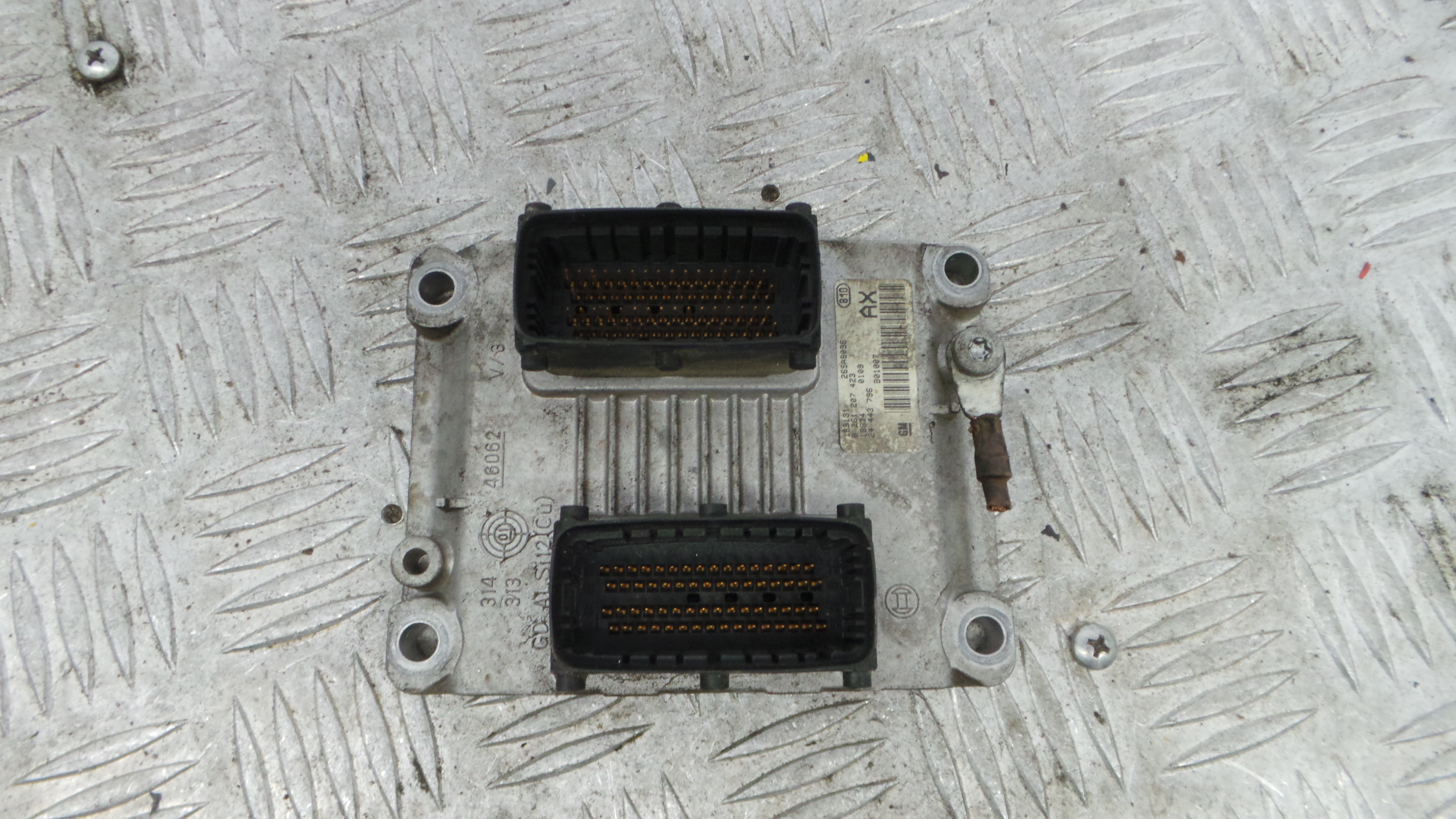 Centralina do Motor 24443796 - OPEL CORSA C (X01)-38061919