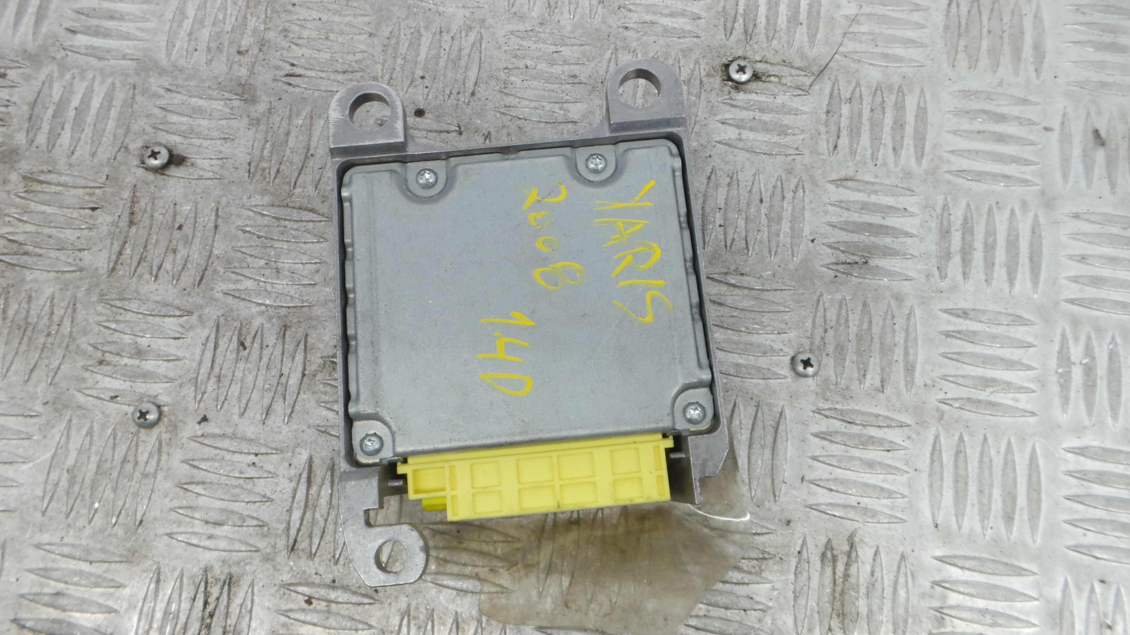 Centralina de Airbags 89170-0D210 - TOYOTA YARIS (_P9_), YARIS/VITZ (_P9_)-38061956