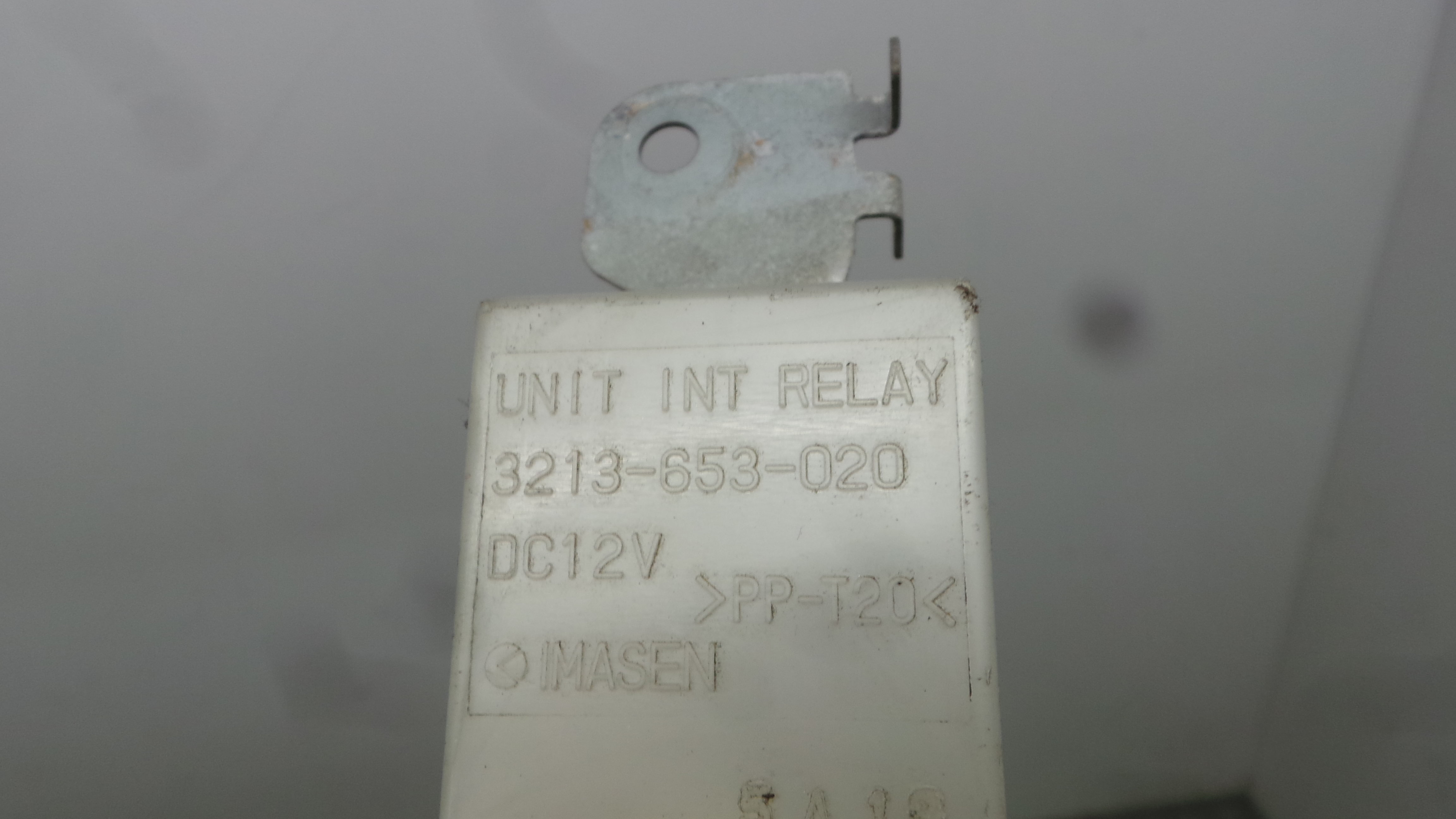 Relé 3213-653-020 - MAZDA 6 Station Wagon (GY)-38061987