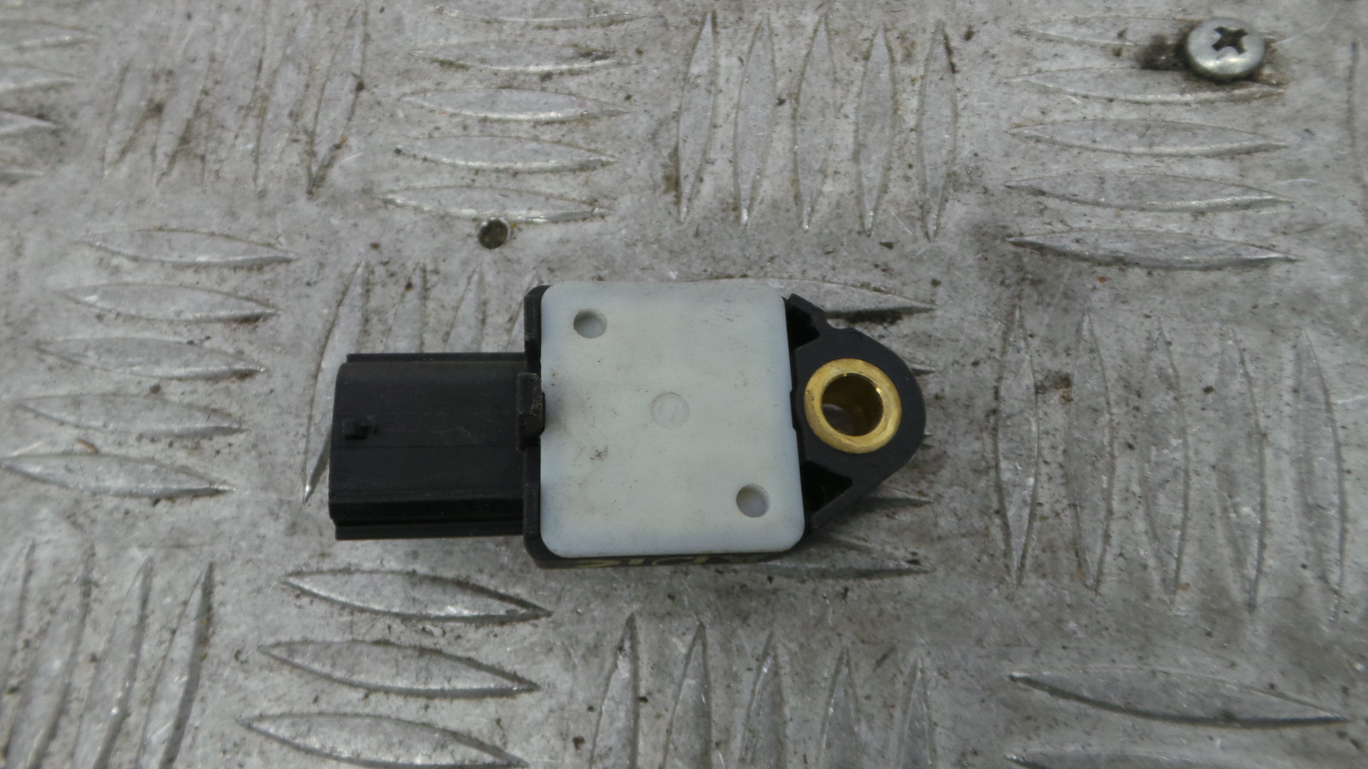 Sensor de Airbag 89831-0H010 - TOYOTA YARIS (_P9_), YARIS/VITZ (_P9_)-38062134